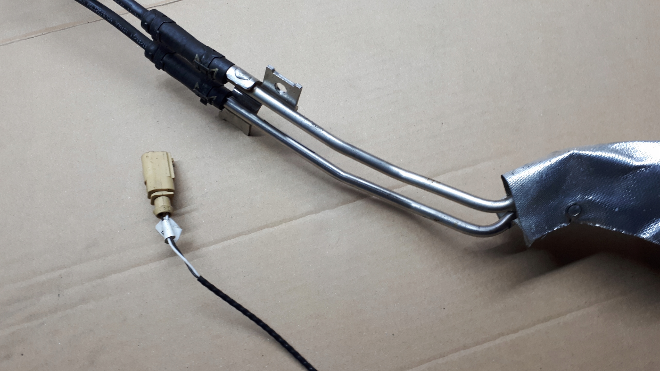 A4 B9 LIFT injector ADBLUE 2.0 TDI A5 8W Q5