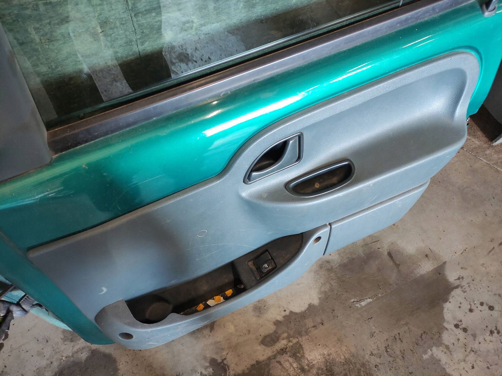 door complete right front RENAULT KANGOO and TED92