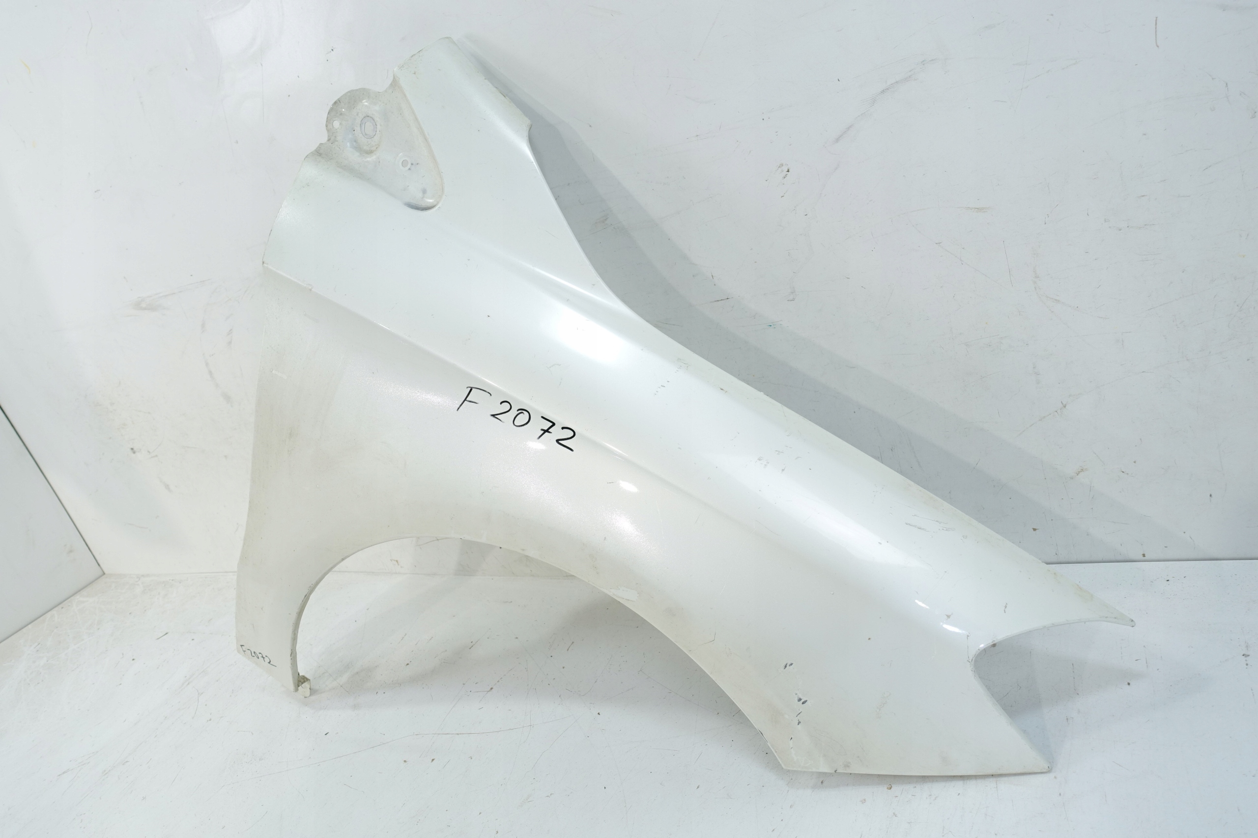 MERCEDES B W246 2011- fender right front right front