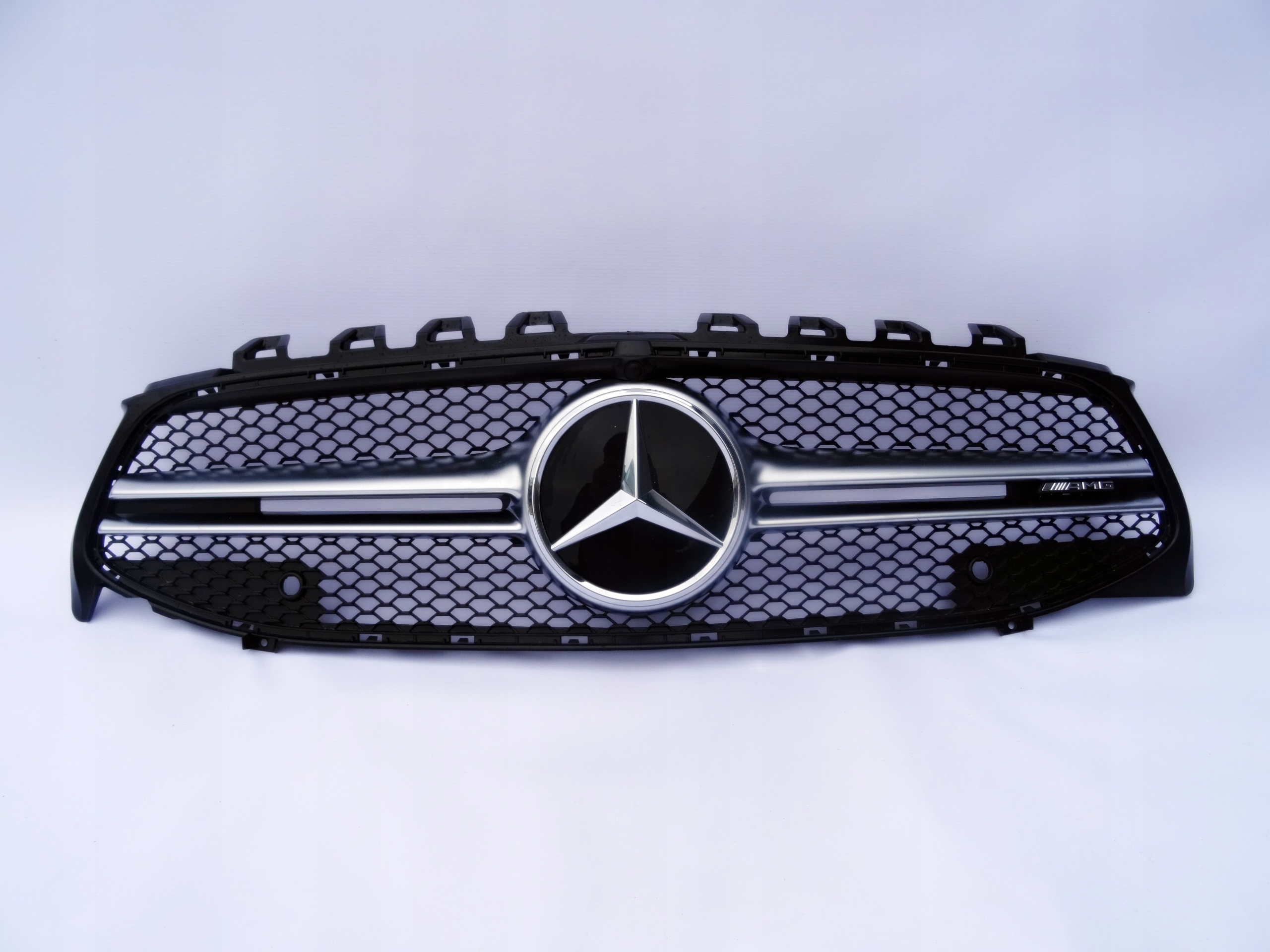 MERCEDES CLA118 W118 35 AMG GRILL ATRAPA
