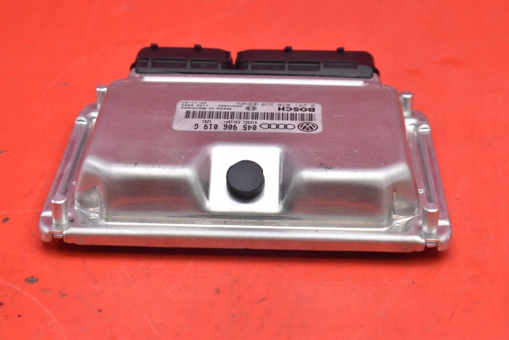 control unit 045906019G AUDI A2 8Z 1.4 TDI 75 KM 99-05