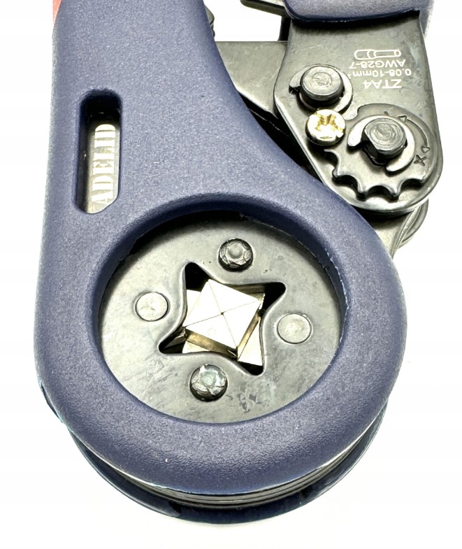 Zaciskarka kablowa tulejek izolowanych i nieizolowanych 0,08-10 mm ZTA-4 Marka Adelid