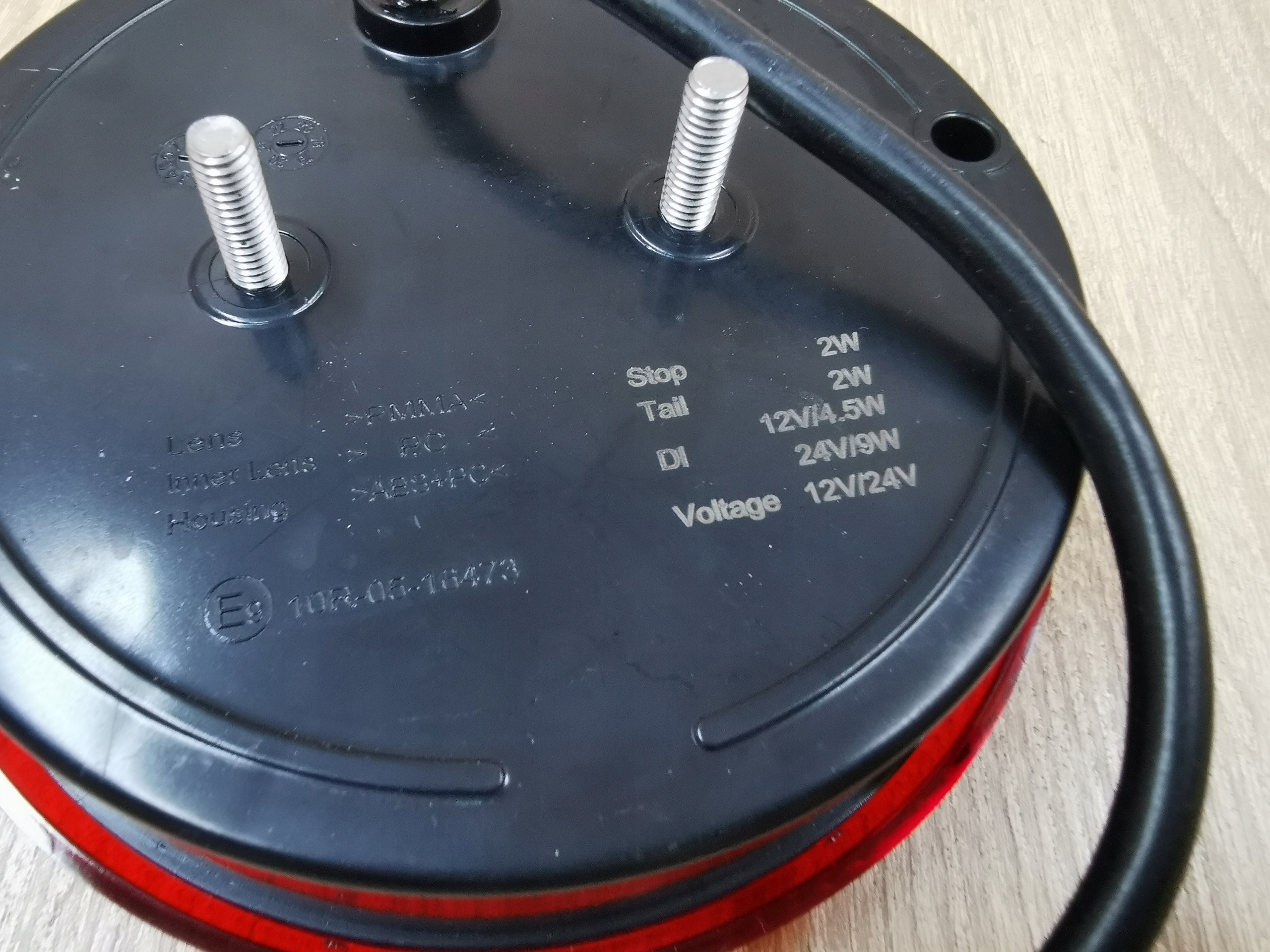 Lampa LEWA tylna LED Przyczepa Laweta 12/24V Wersja Europejska