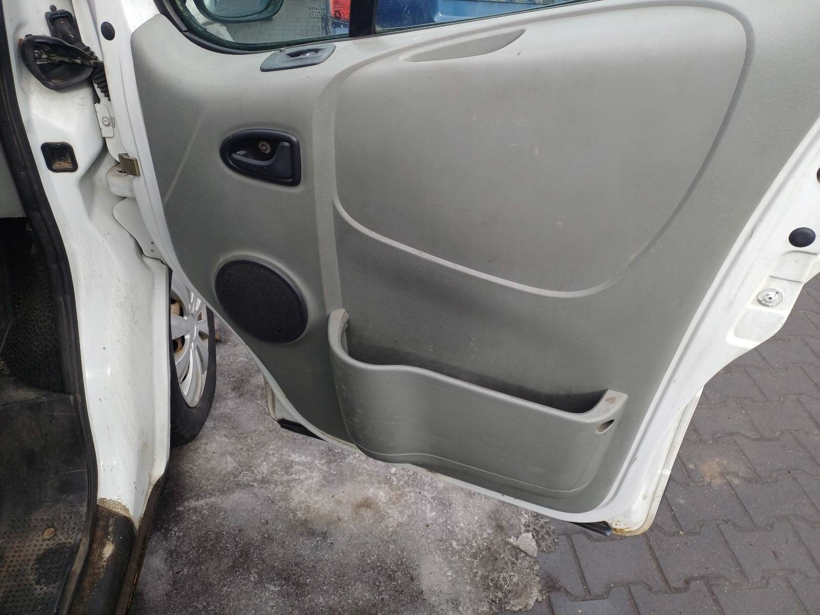 door complete right front RENAULT TRAFIC II 0D31