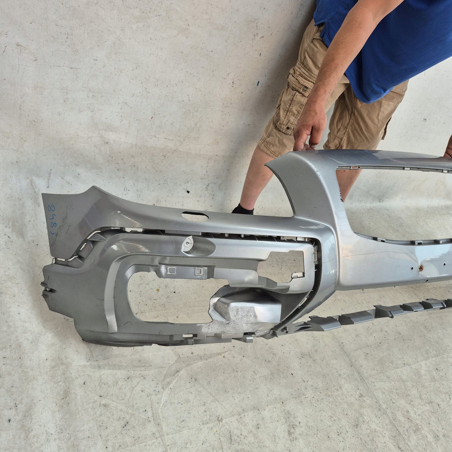 VOLVO XC70 II 2 07- bumper front front washer