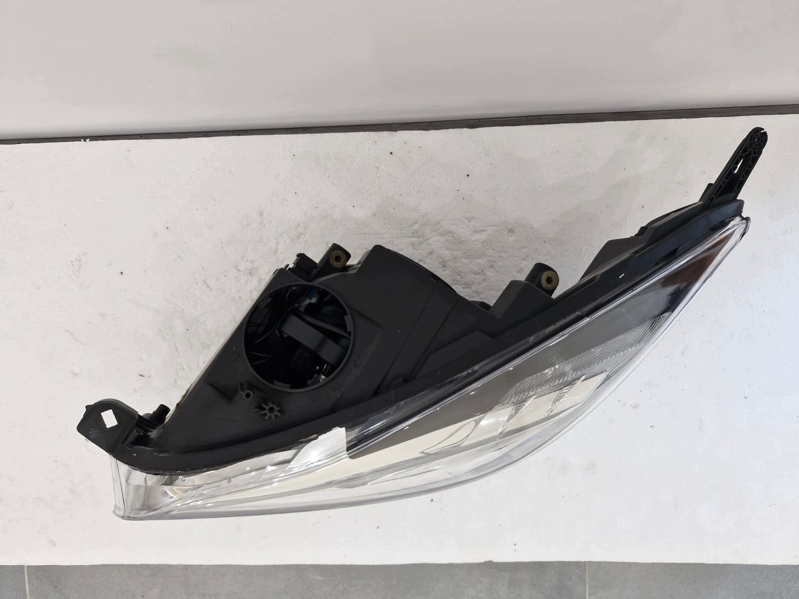 light left Opel Insignia A Przedlift Bi-Xenon LED