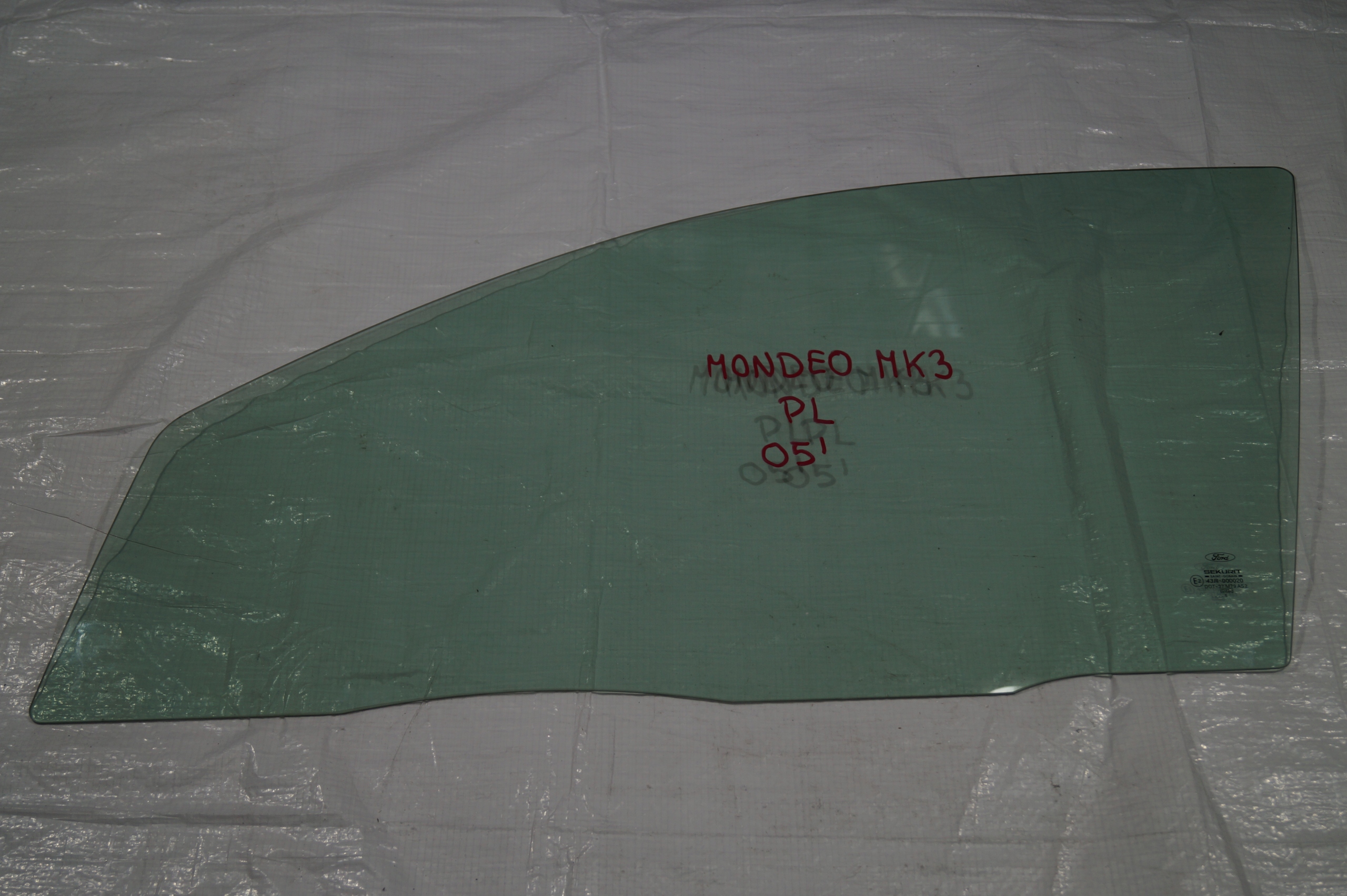 window door front left FORD MONDEO MK3 LIFT 05 r