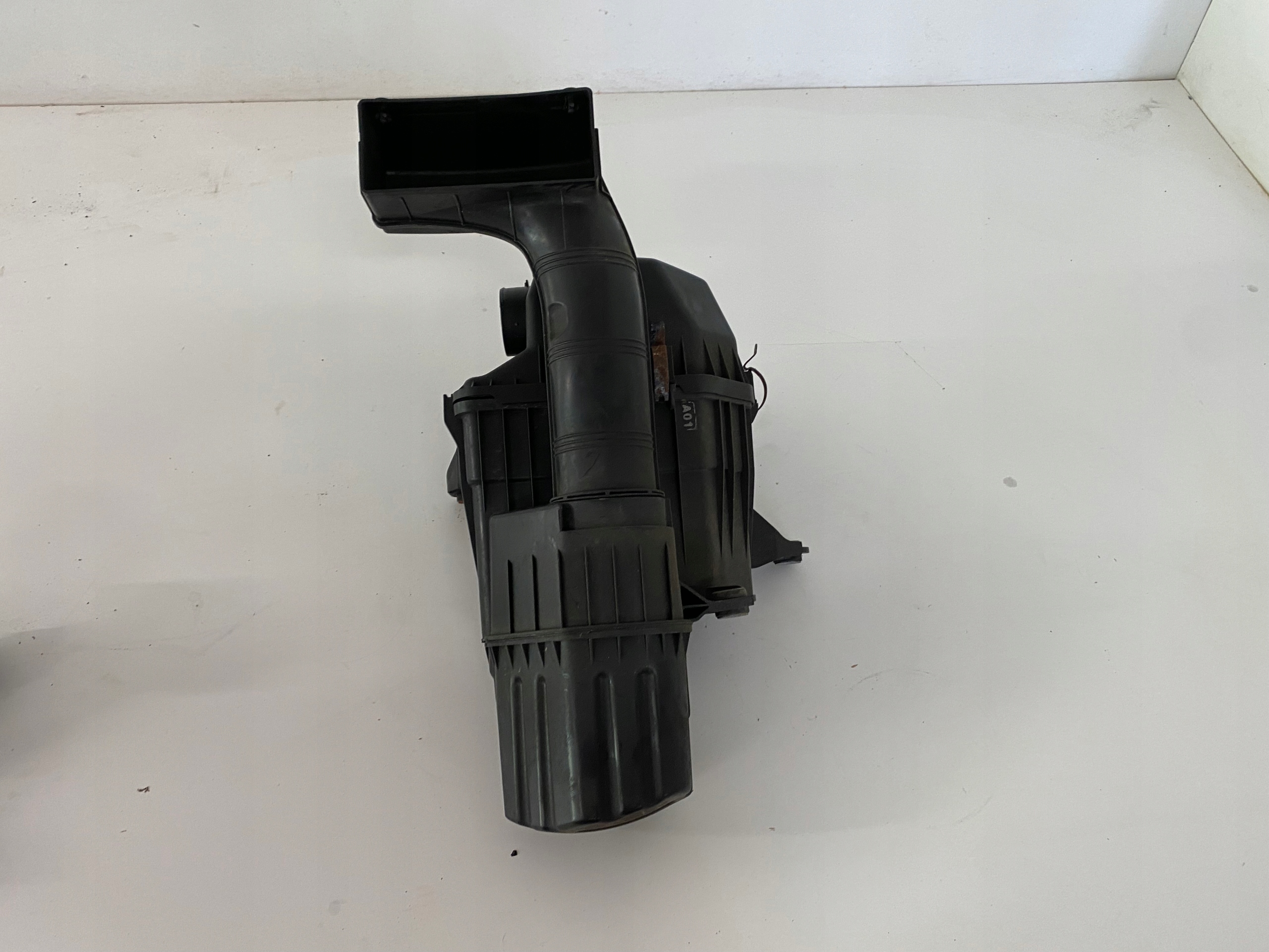 GEHÄUSE FILTER LUFT KIA SOUL 1.4 BENZYN 08-13