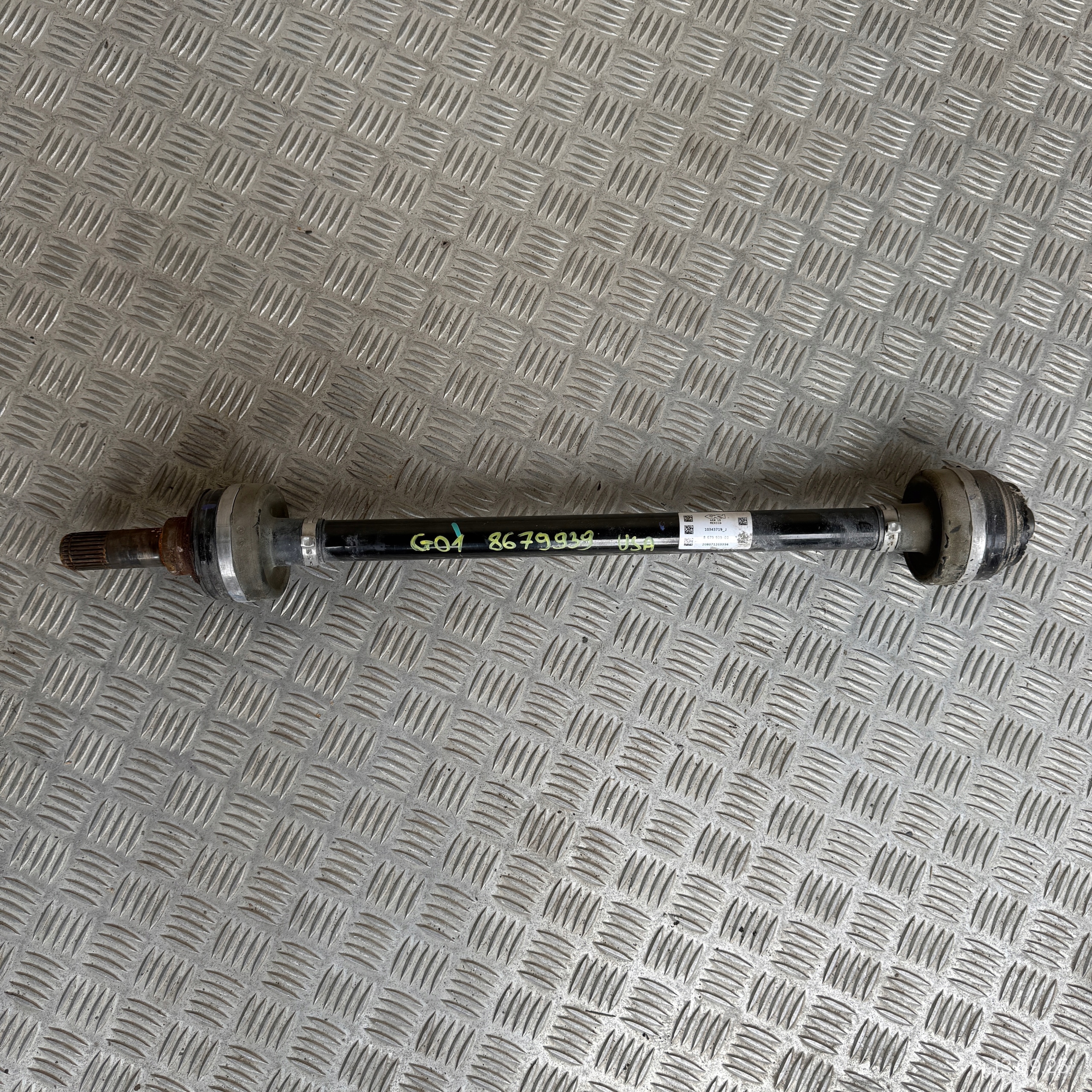 semi-axis rear left BMW X3 G01 8679939