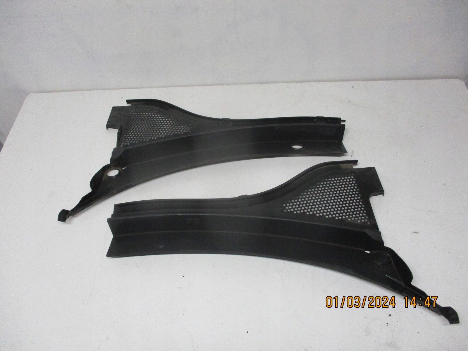 torpedo VW TIGUAN 5NB819403 5NB819404