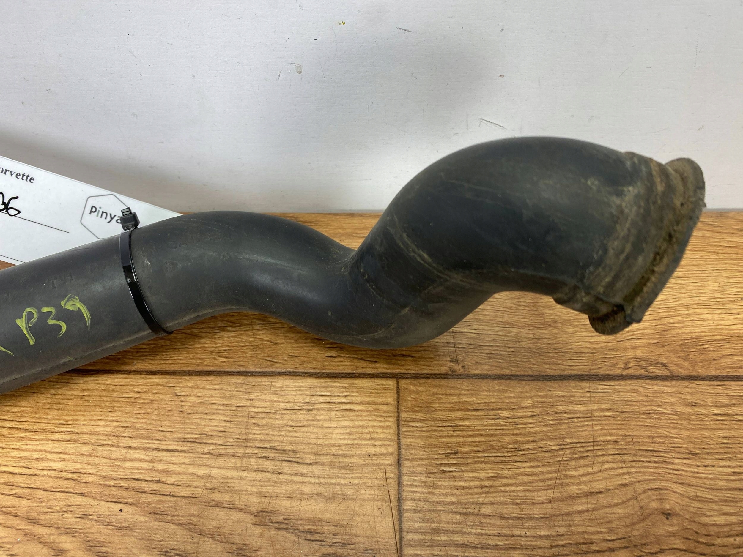 pipe hose wiring dolotowa Chevrolet Corvette C6 2005+