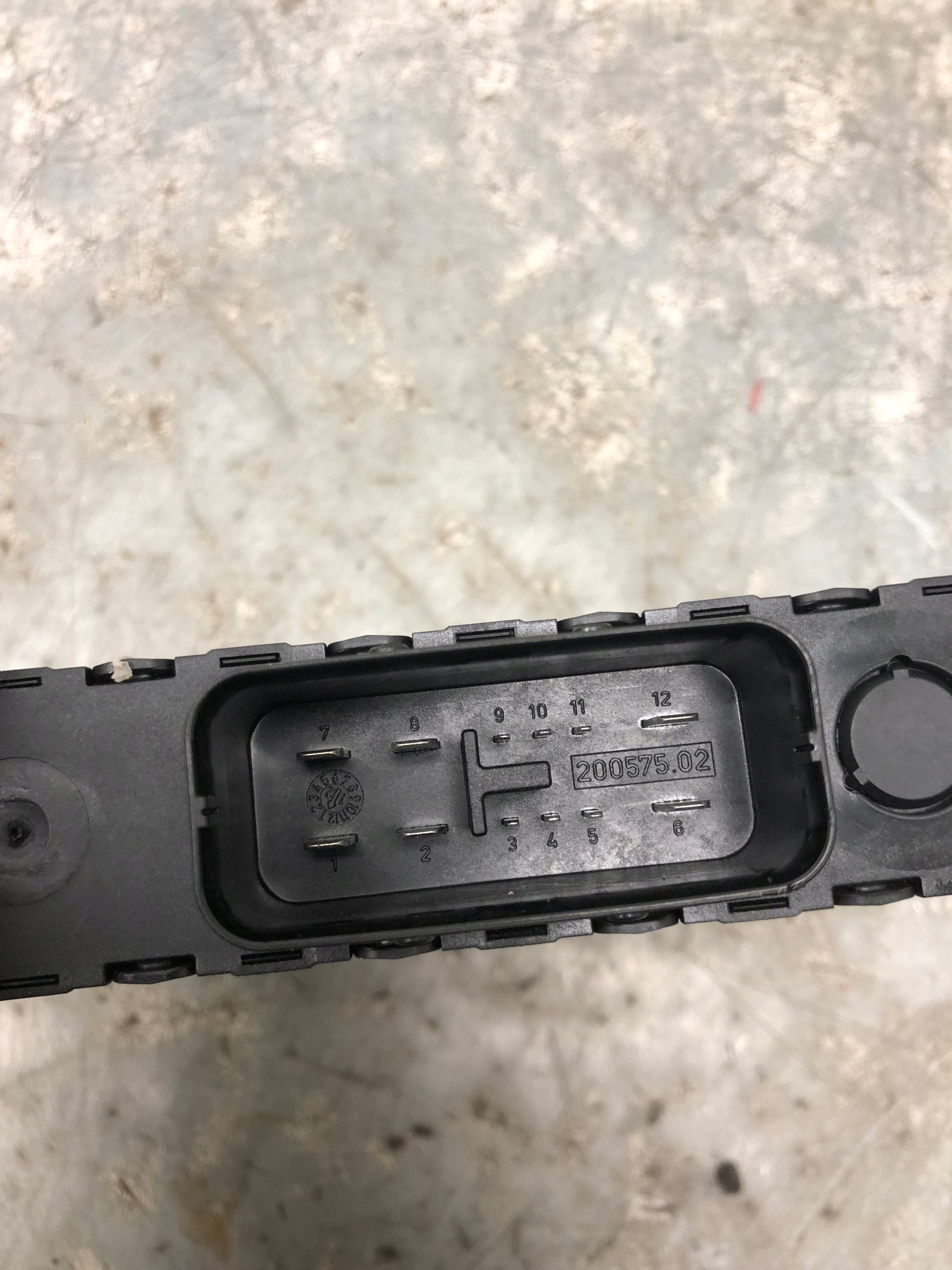 STABILIZATOR di tensione AUDI A4 B8 LIFT 8K0959663