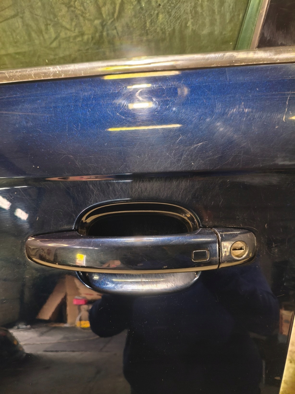 dveře levé předek AUDI A4 B8 LZ5A