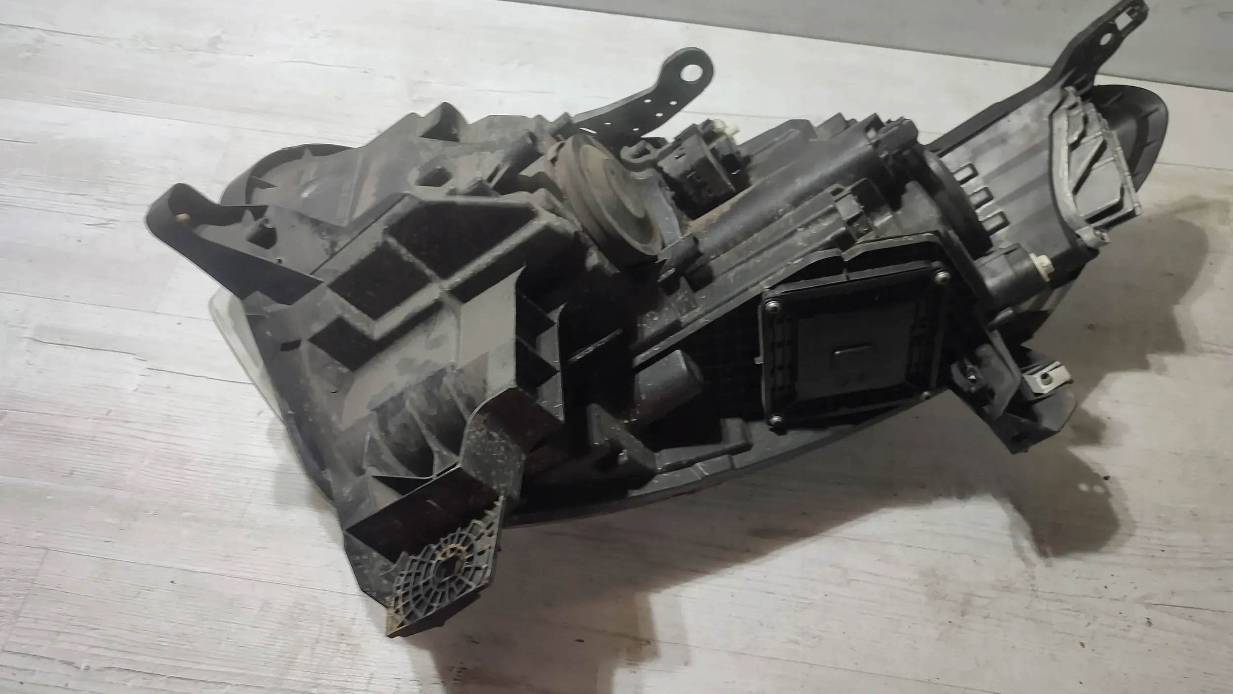 Renault Kadjar 2017 front side right light front