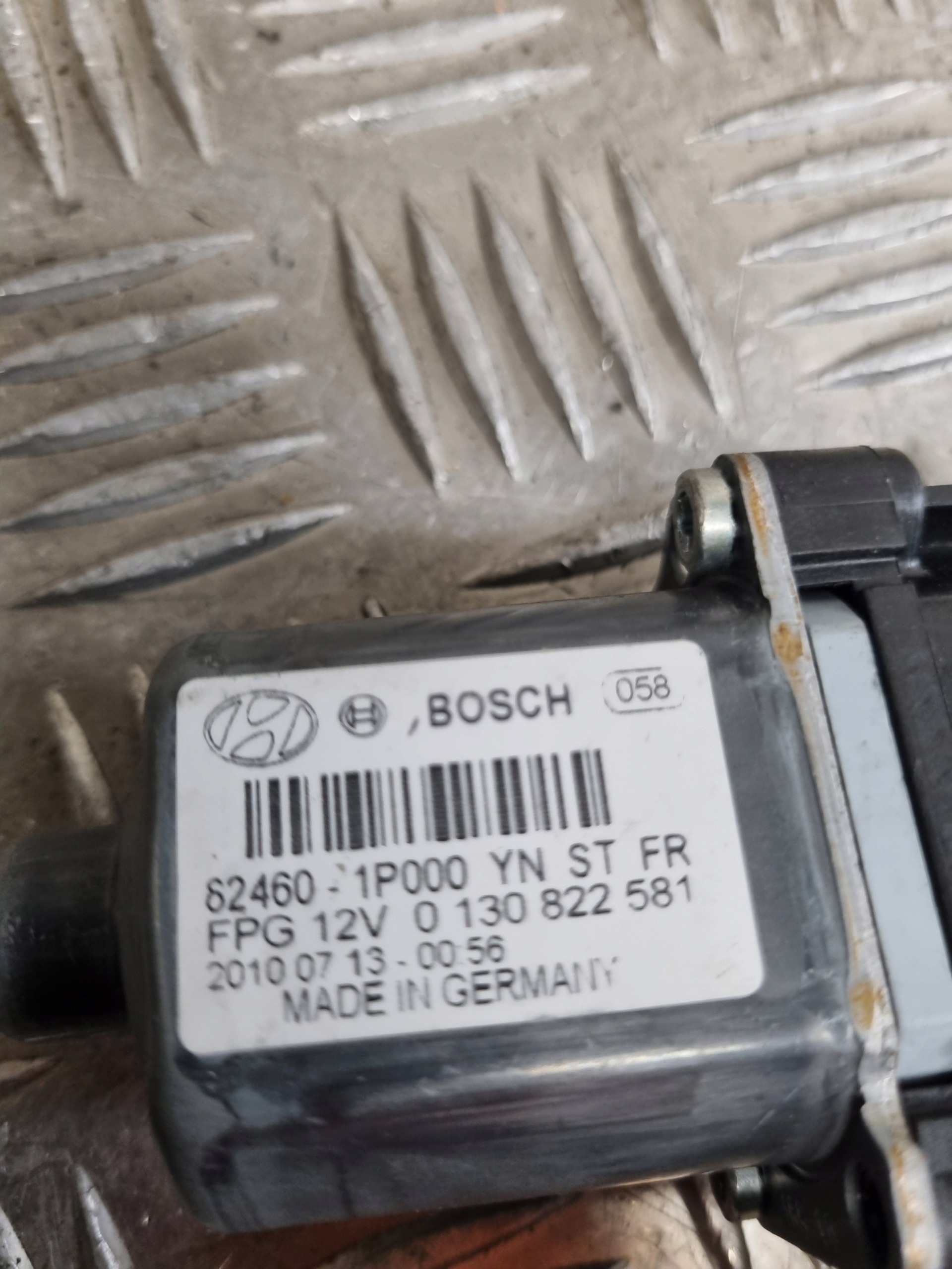 mini motor windows left front KIA VENGA 11R