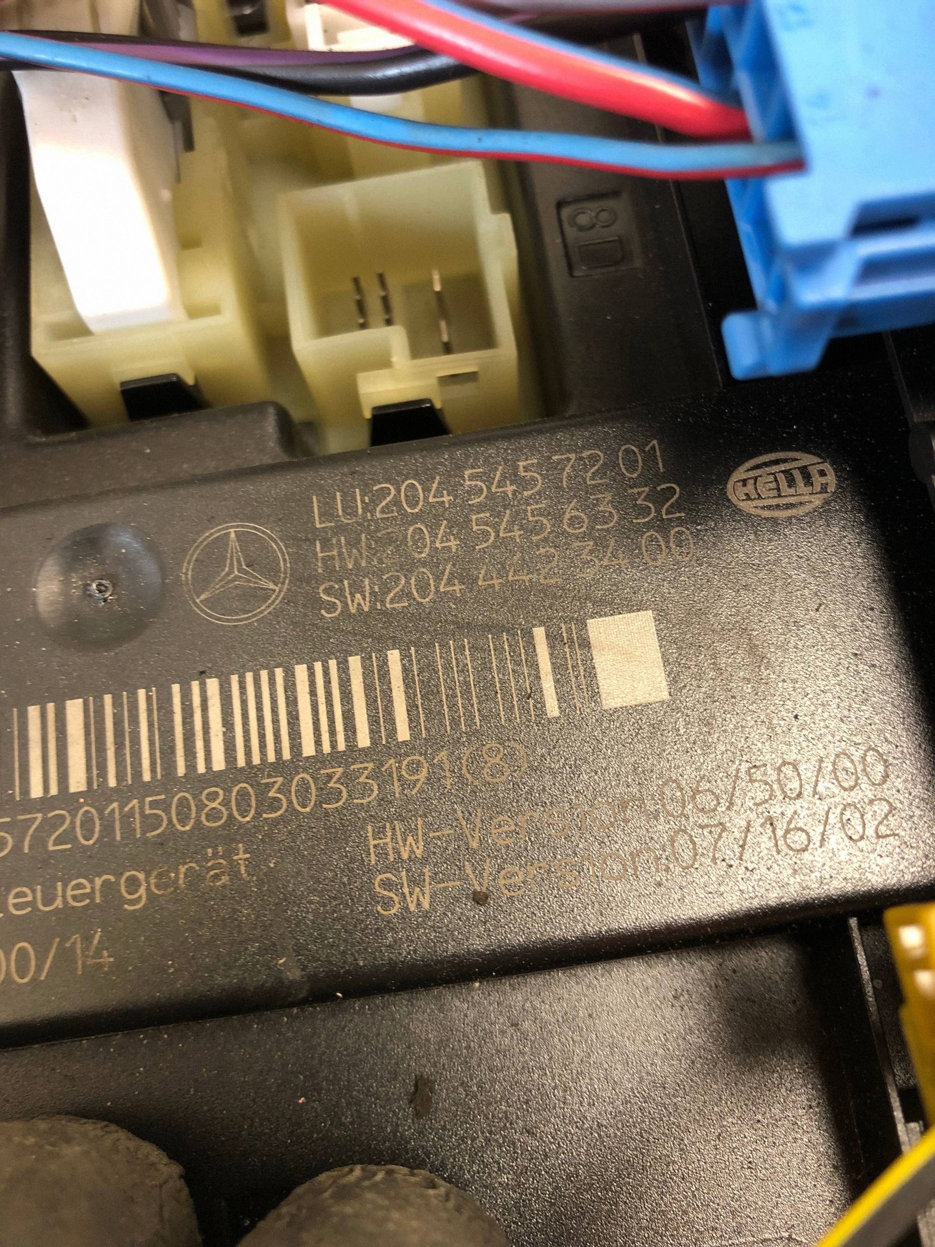 module control unit SAM MERCEDES W204 2045457201