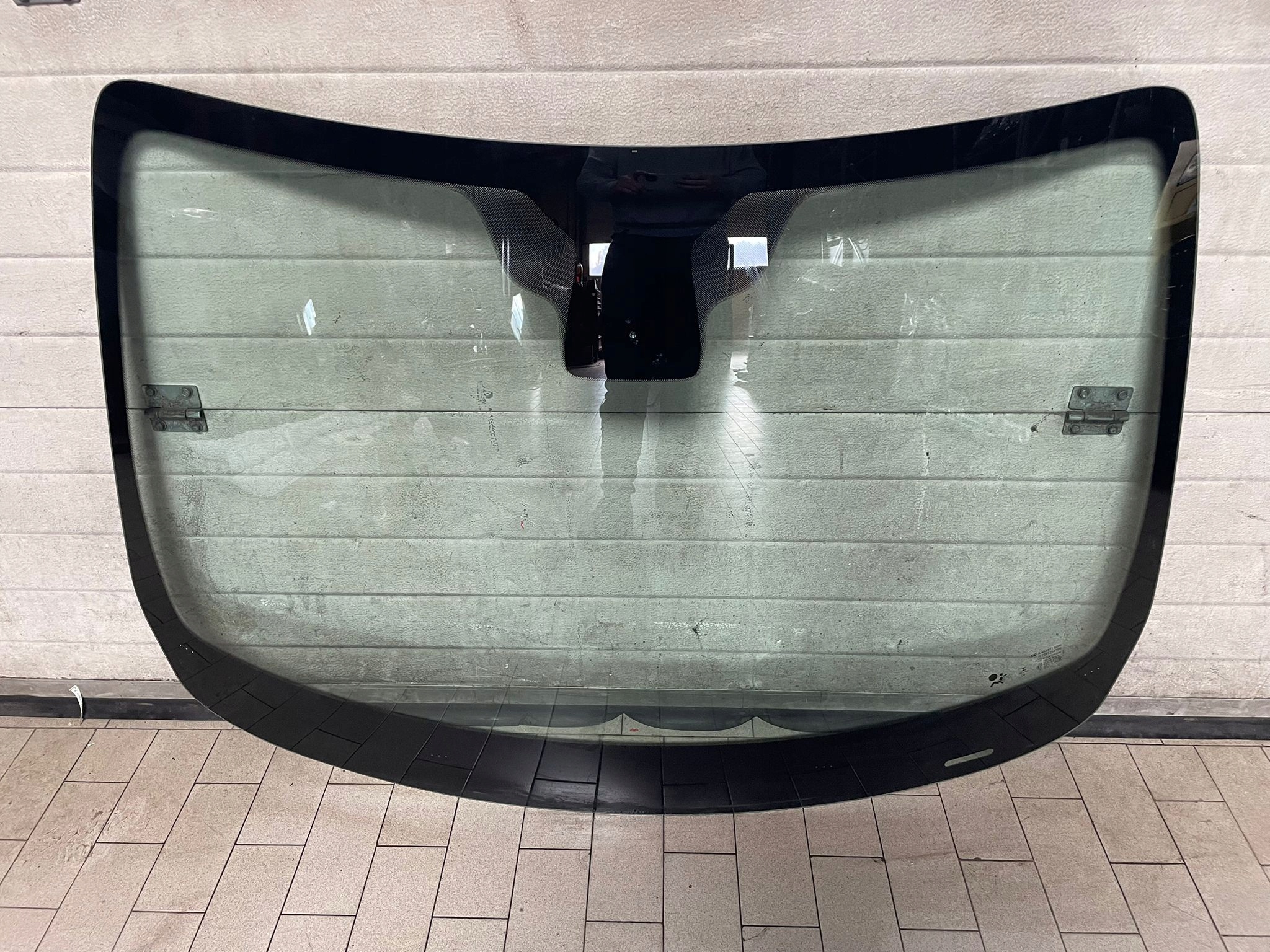 window iron front RENAULT TWINGO III ORG as new!