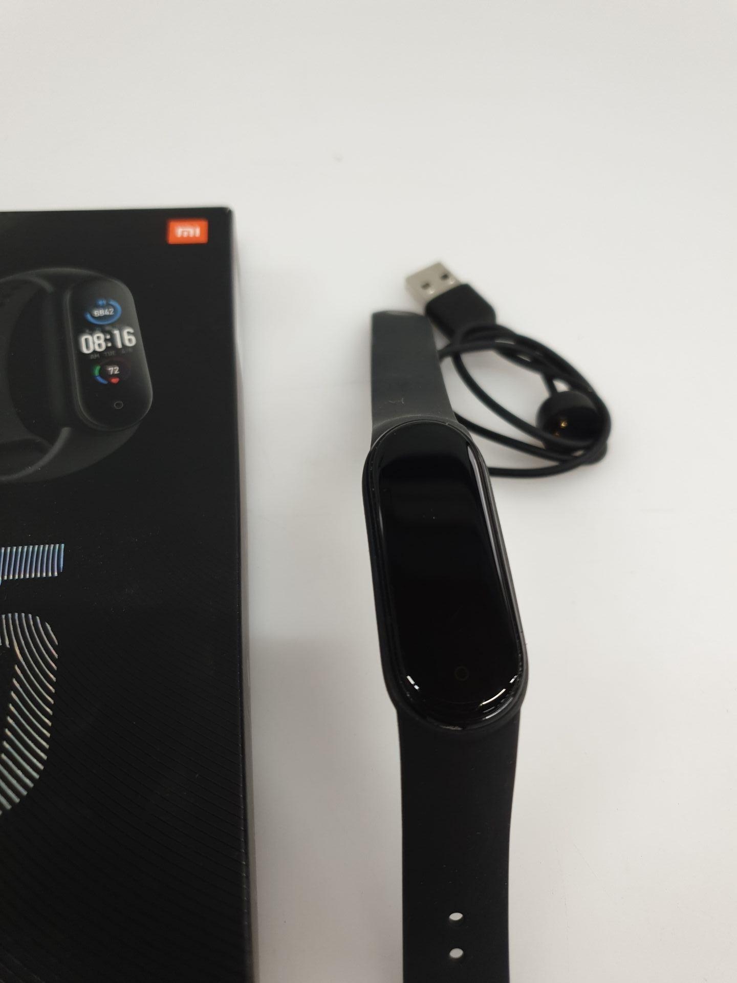 SMARTBAND XIAOMI MI BAND 5 CZARNY Model Mi Band 5