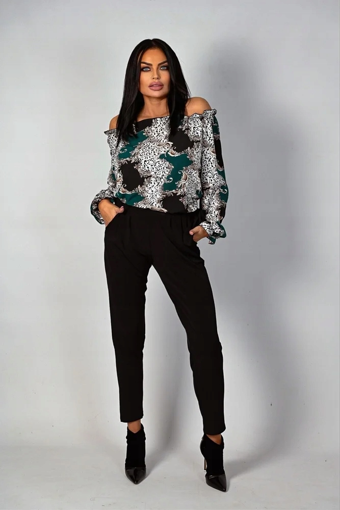 Kombinéza se španělským výstřihem černo-zelená 38