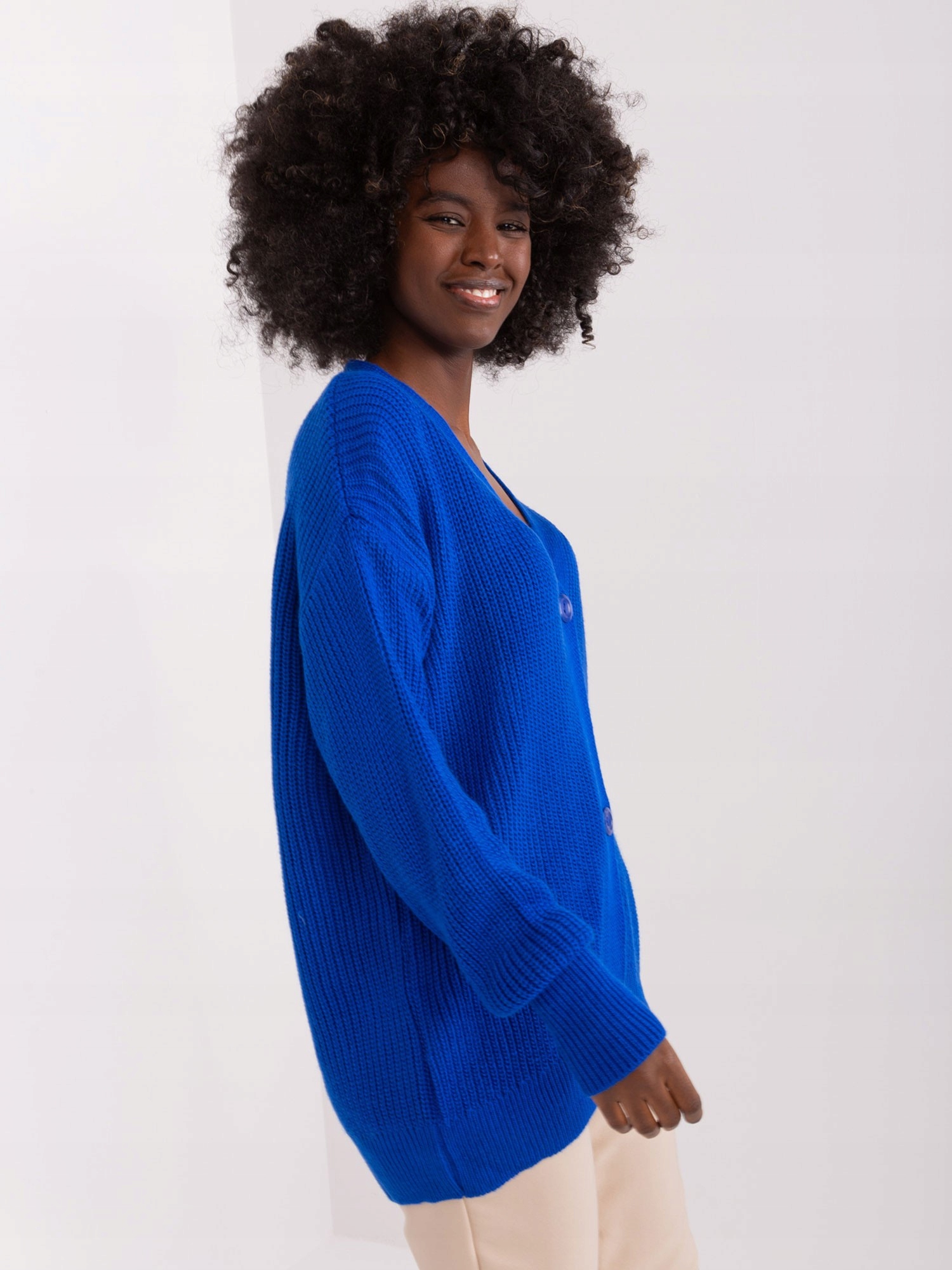 ROZPINANY sweter Z DEKOLTEM V 321 kobalt one size Marka inna