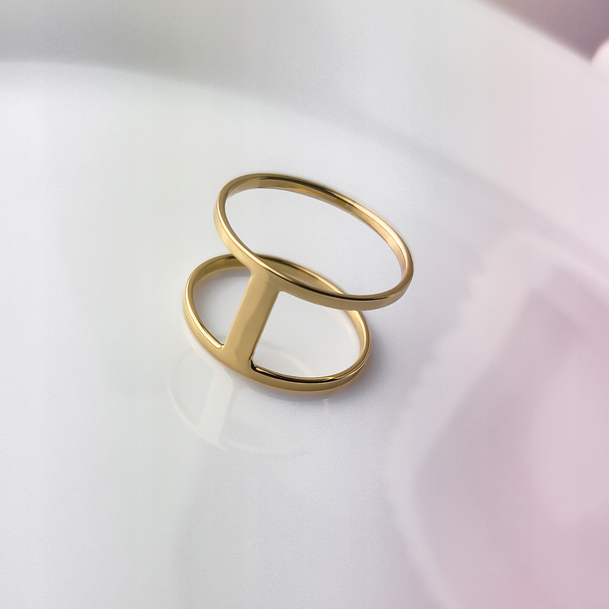 Złoty pierścionek podwójna obrączka pr. 585