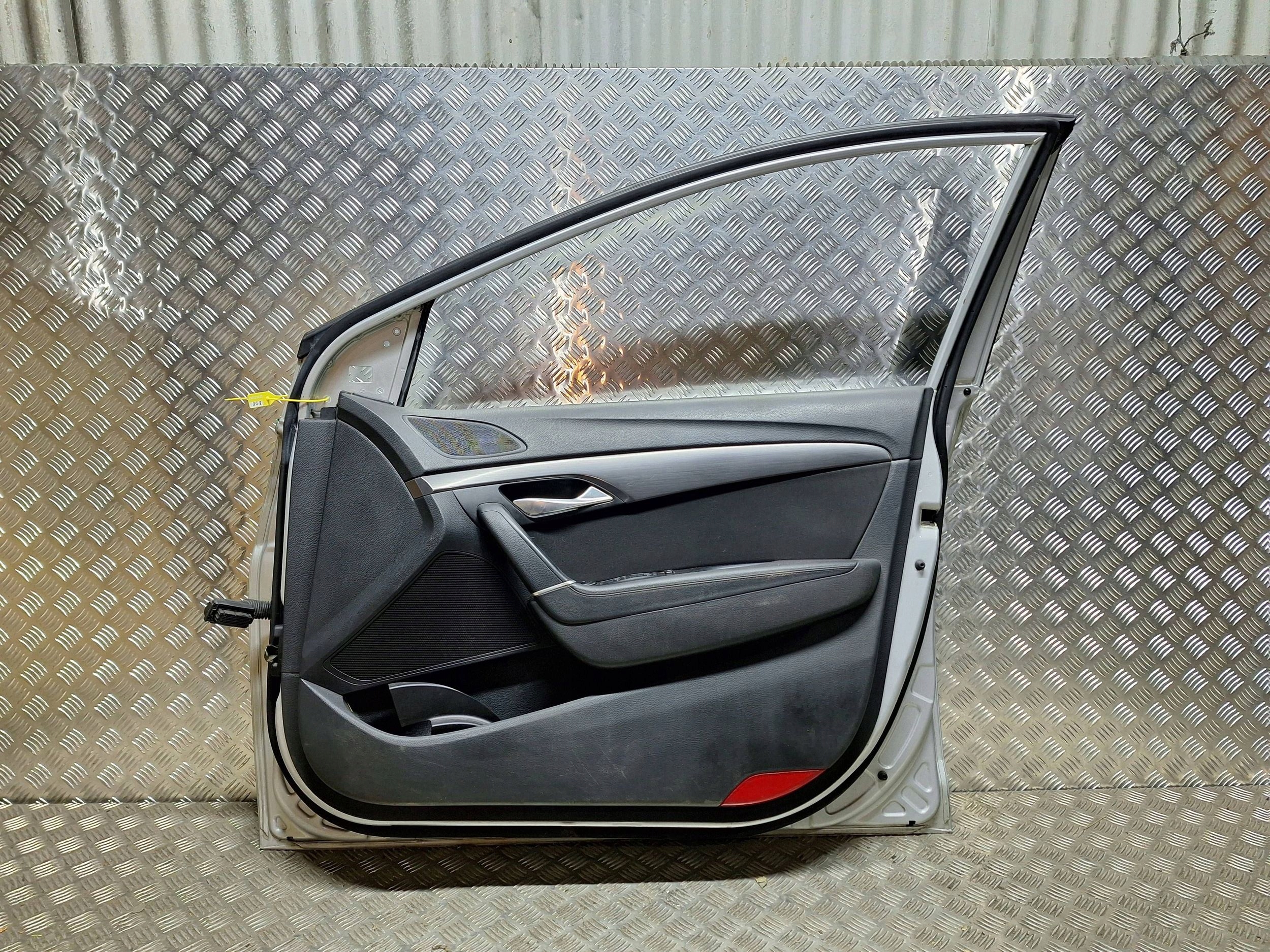 door right front HYUNDAI i40 11-19 complete