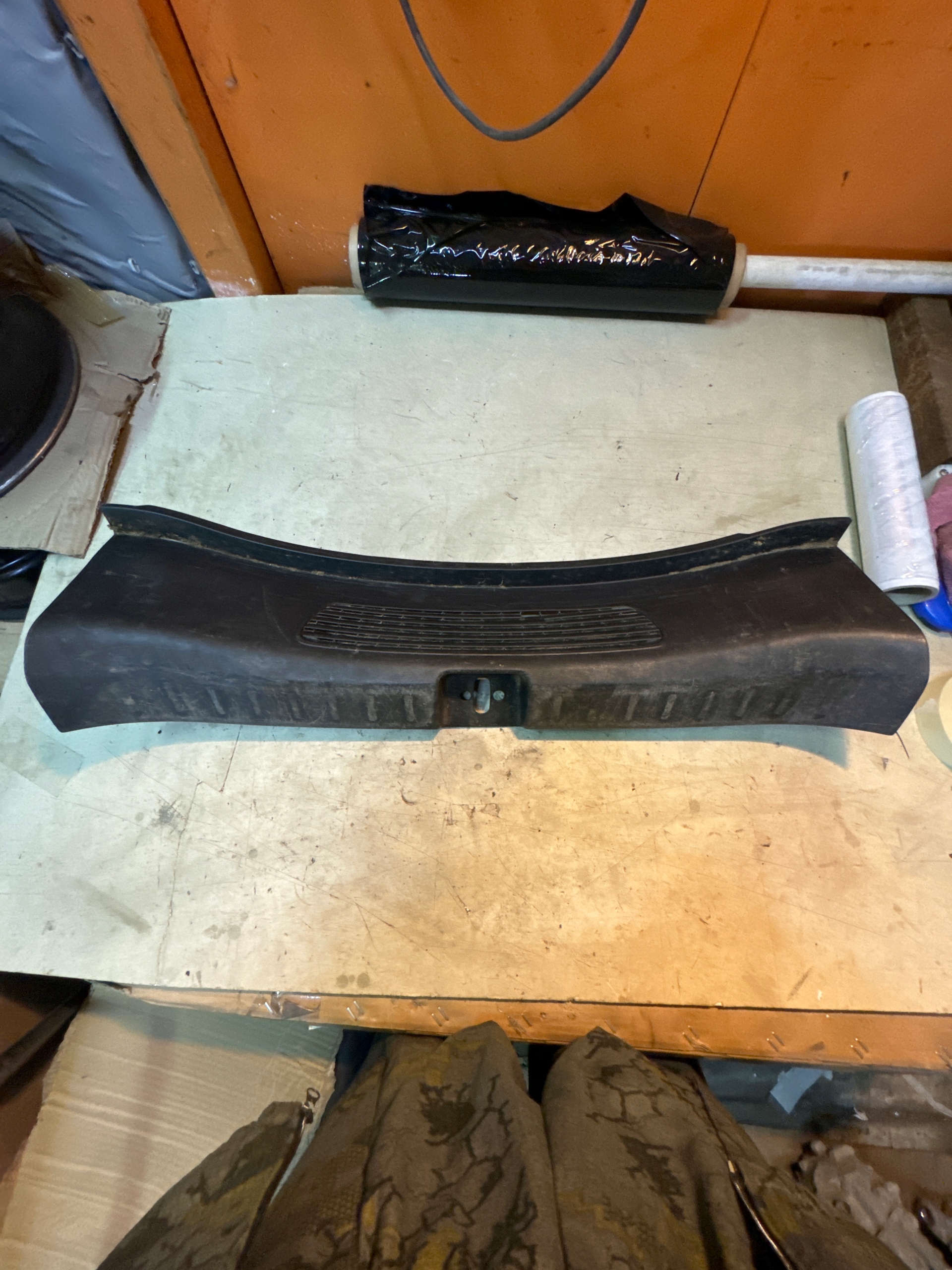 OSŁONA PASA TYLNIEGO 84640-TF0 HONDA JAZZ III