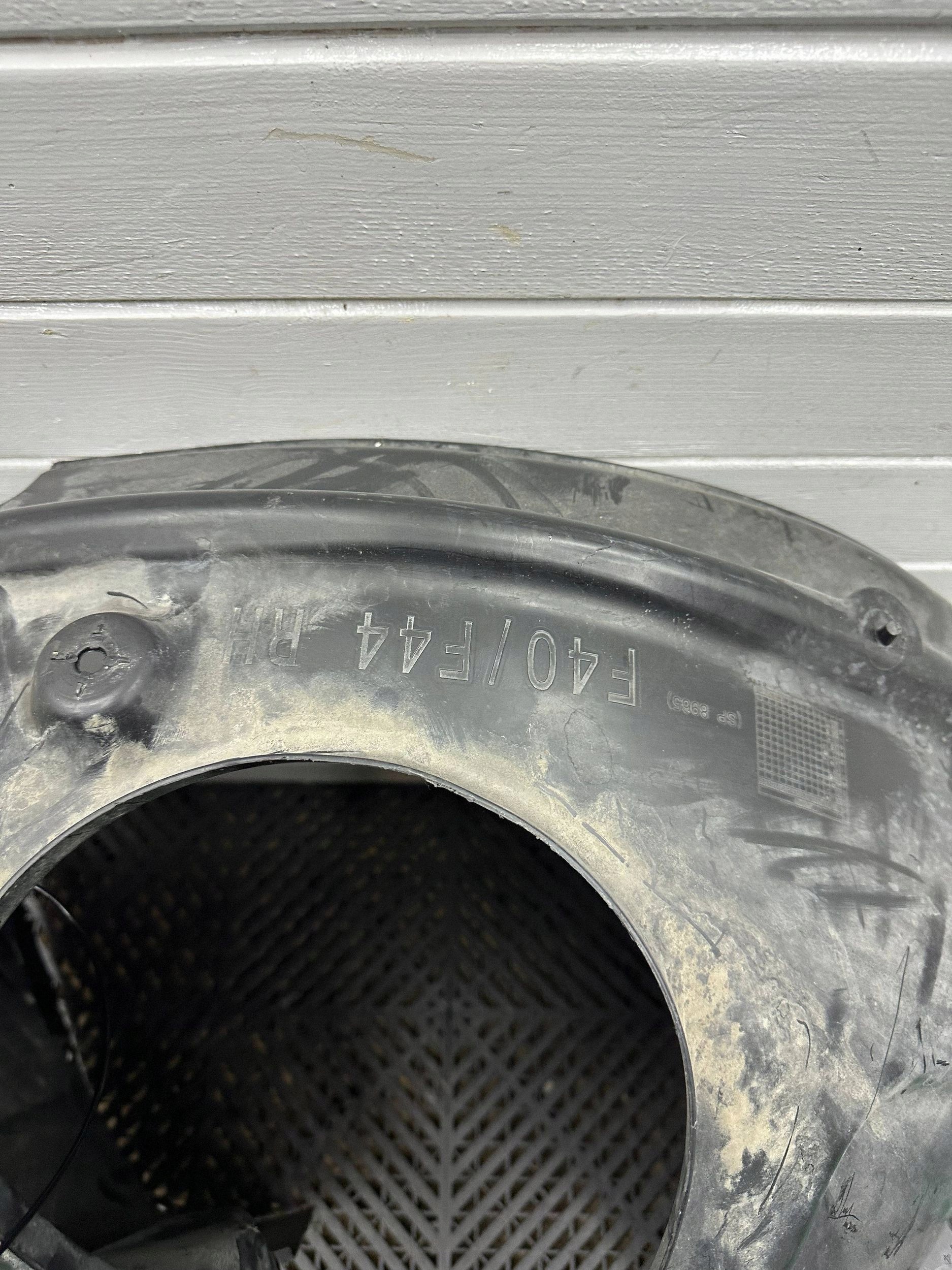 mudguard front BMW 1 F40 F44 7436624