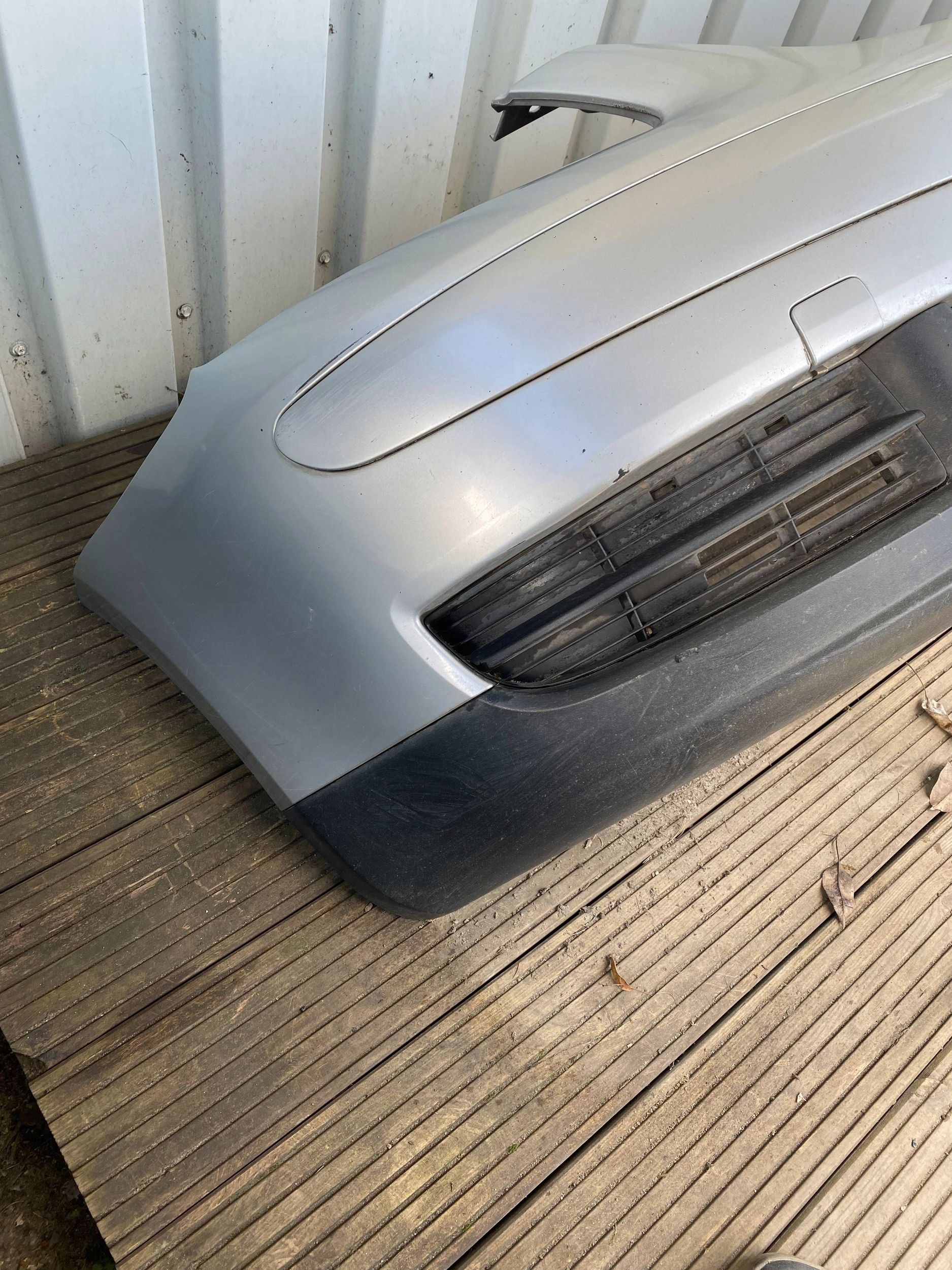 VW TOURAN and complete bumper front front LA7W SREBRNY