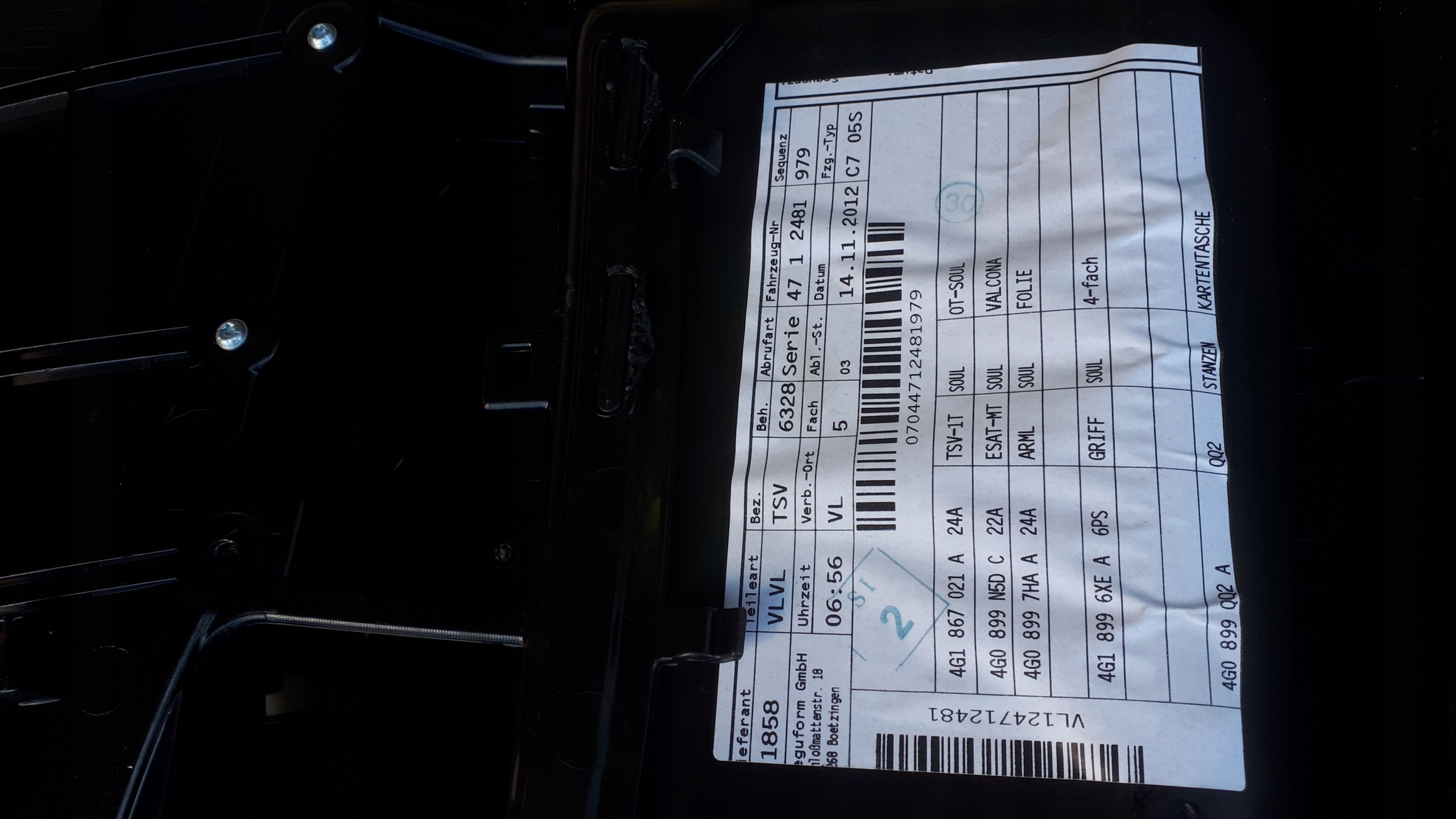 Audi OE 4G1867021A