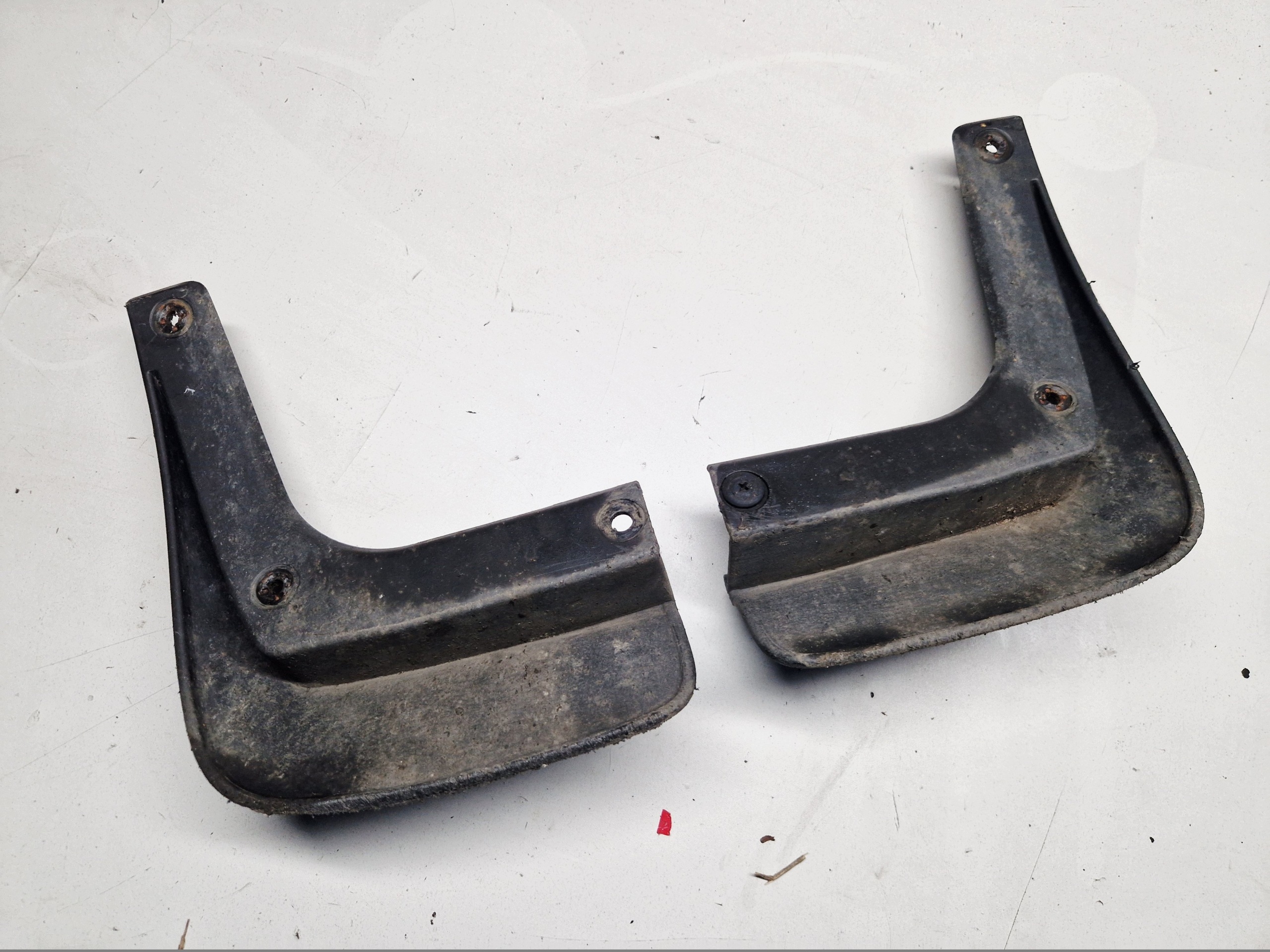 mudguard flap left right rear part HYUNDAI I30 1 HB 5D 2009 ROK KOMPLET