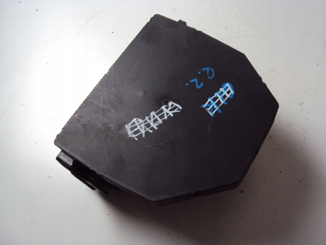 SKRZYNKA MODUŁ SAM MERCEDES E-KLASA W212 09-16 Producent części Mercedes-Benz OE