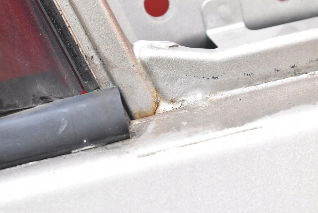 door right front front 4R4 TOYOTA RAV-4 3 III LONG 05-08