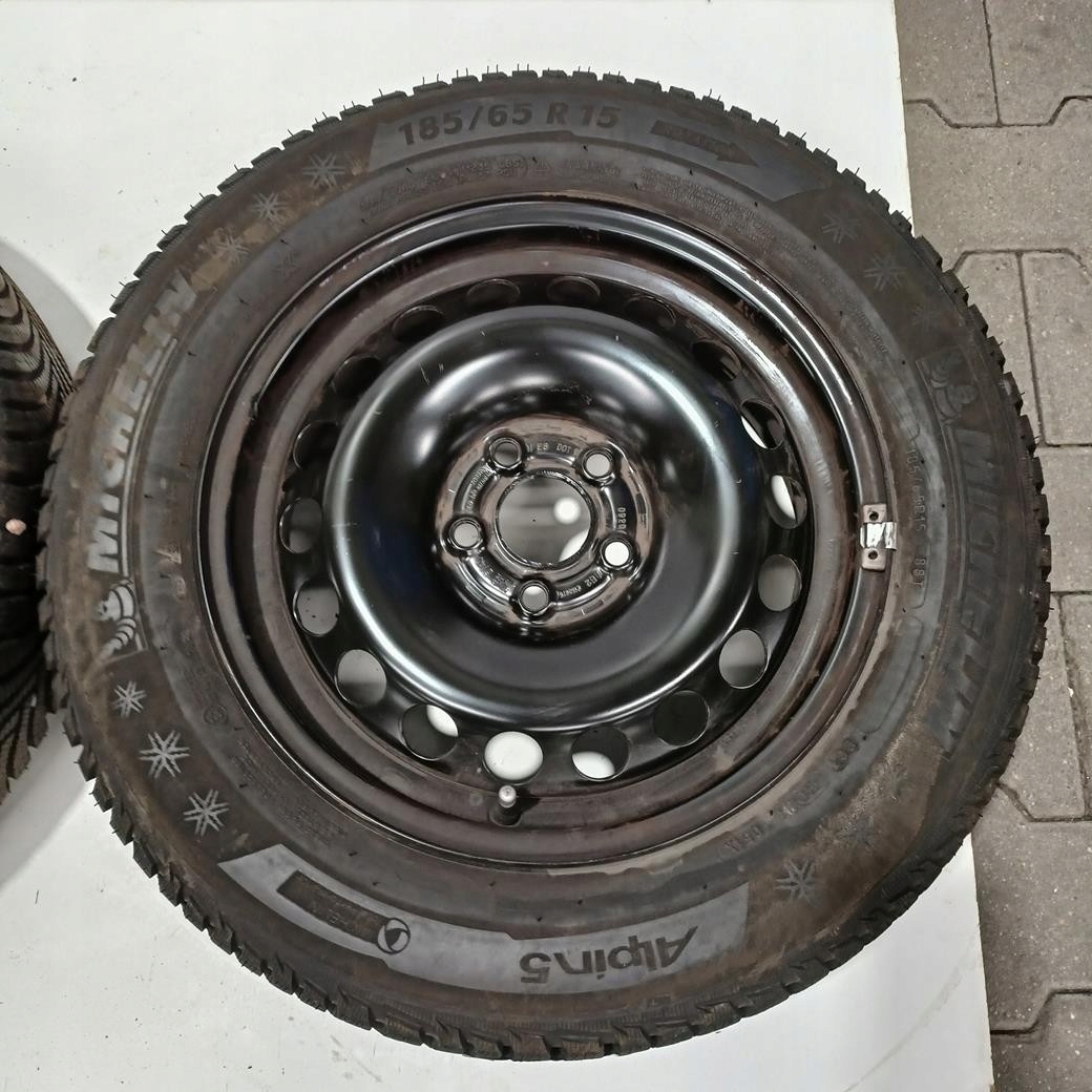 Koła 5x100 15 Vw Polo VI 2G Michelin 8mm (E4342) Rodzaj felg Stalowe