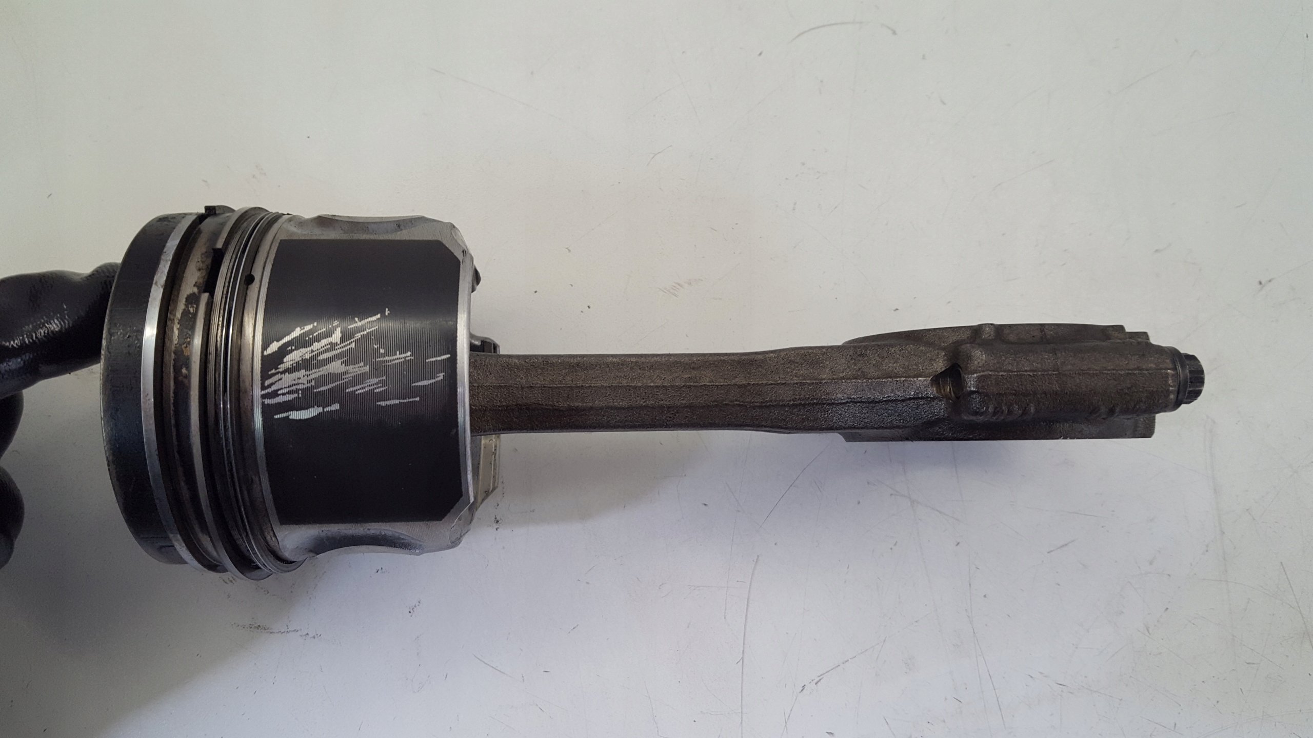 piston connecting rod VW T5