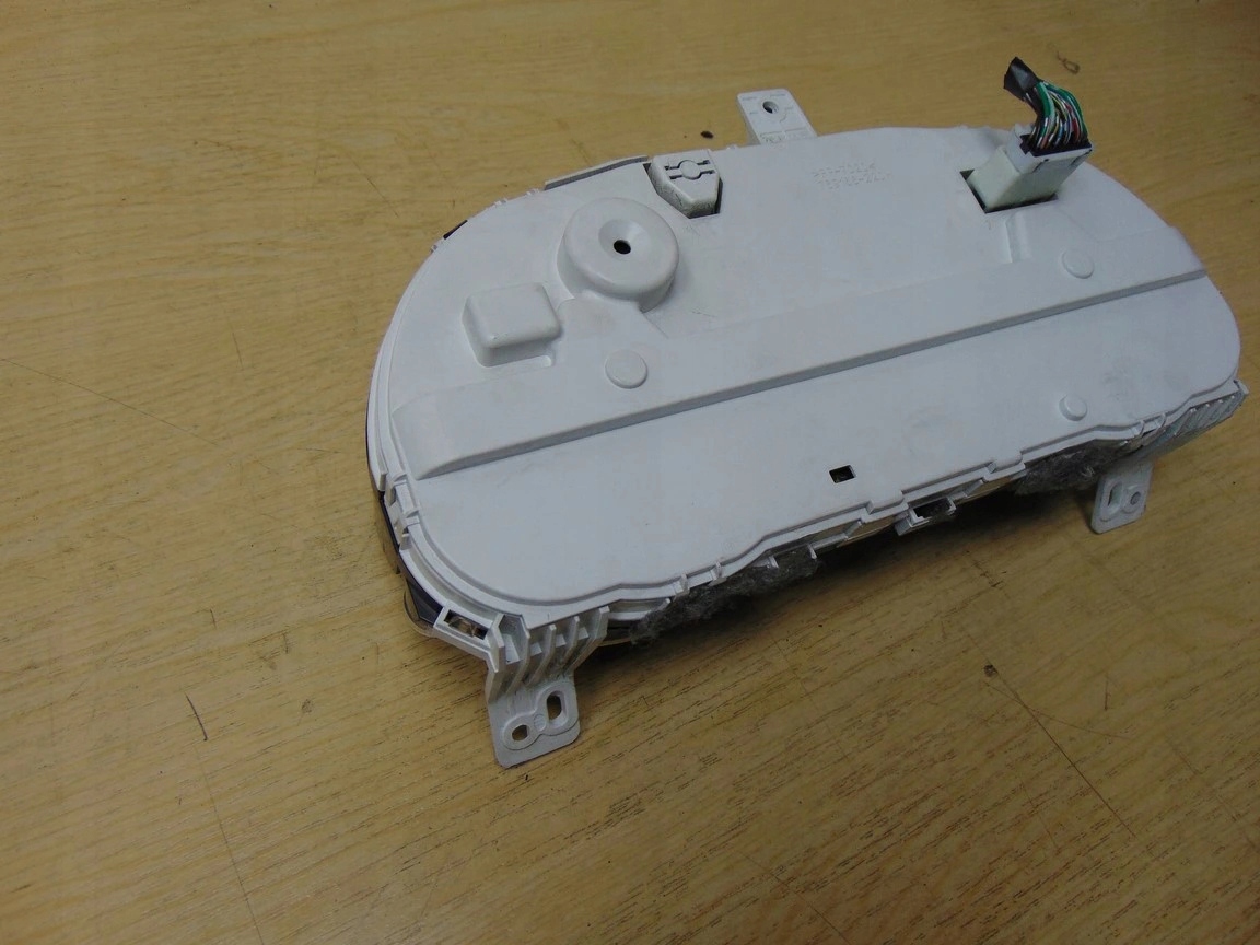 спидометр mitsubishi oe 8100-A115
