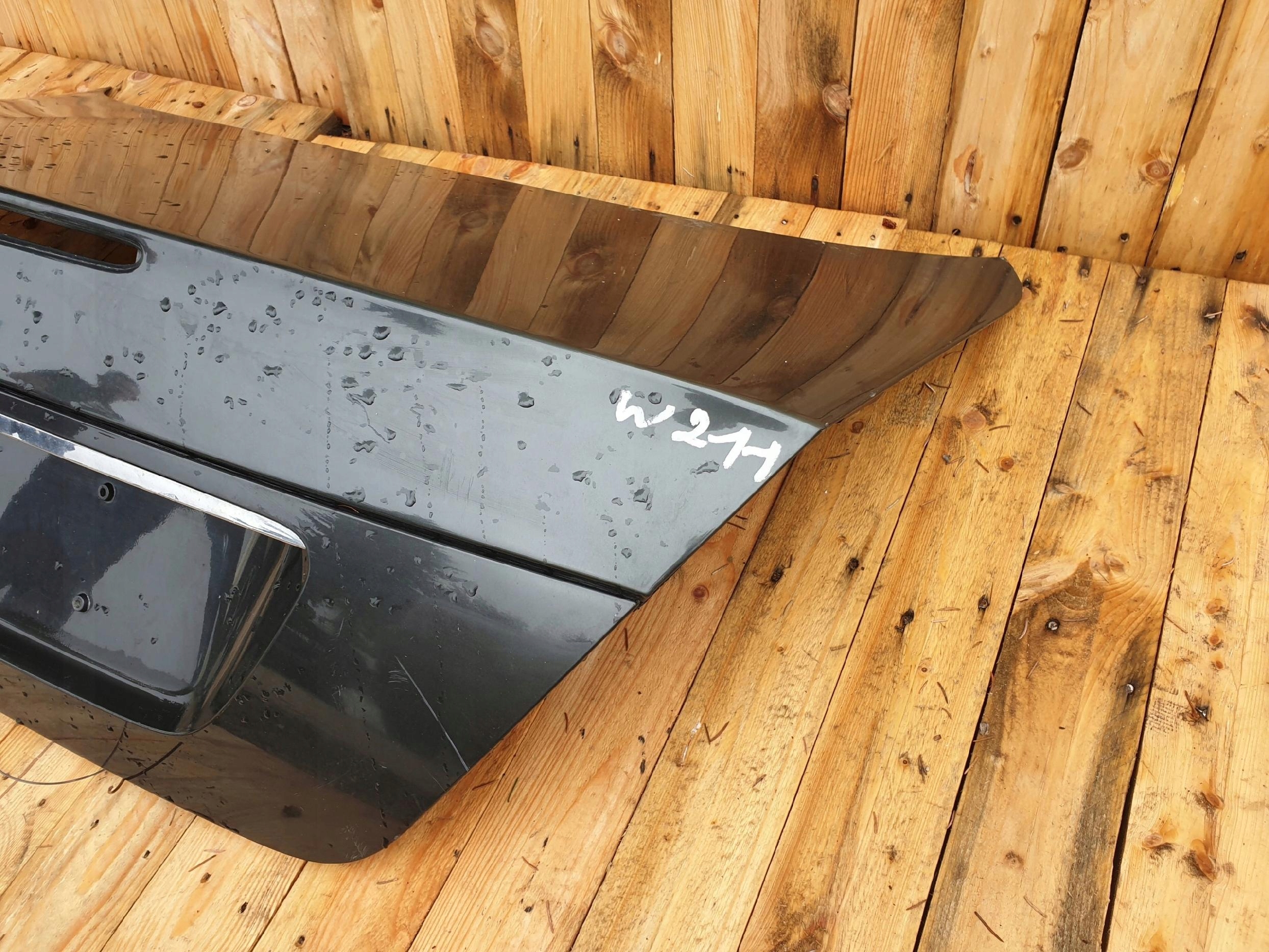 boot door MERCEDES W211 colour 753U unprotected !