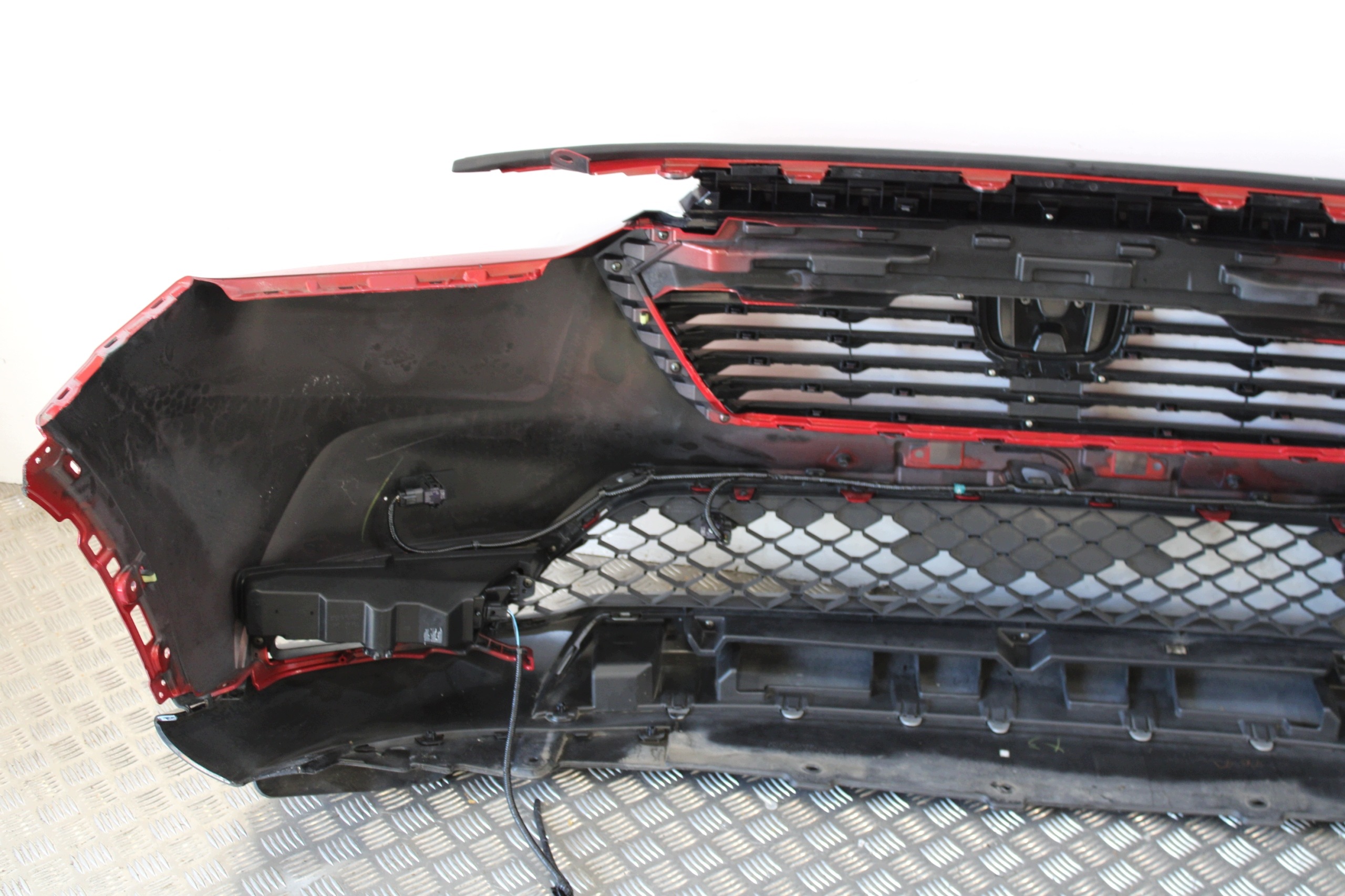bumper front front complete 4 X PDC HONDA HRV H-RV III 3 2021