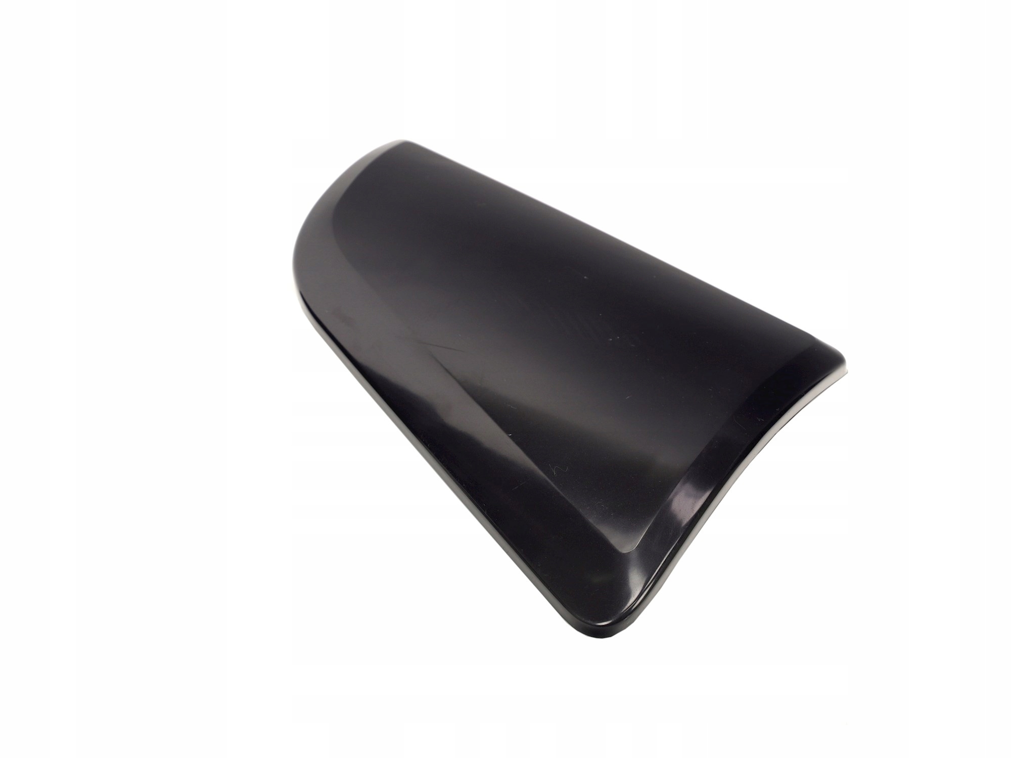 82392945 - ПОЛИК ОБТЕКАТЕЛЬ УГЛОВАЯ НАКЛАДКА ЛЕВАЯ VOLVO FH 4