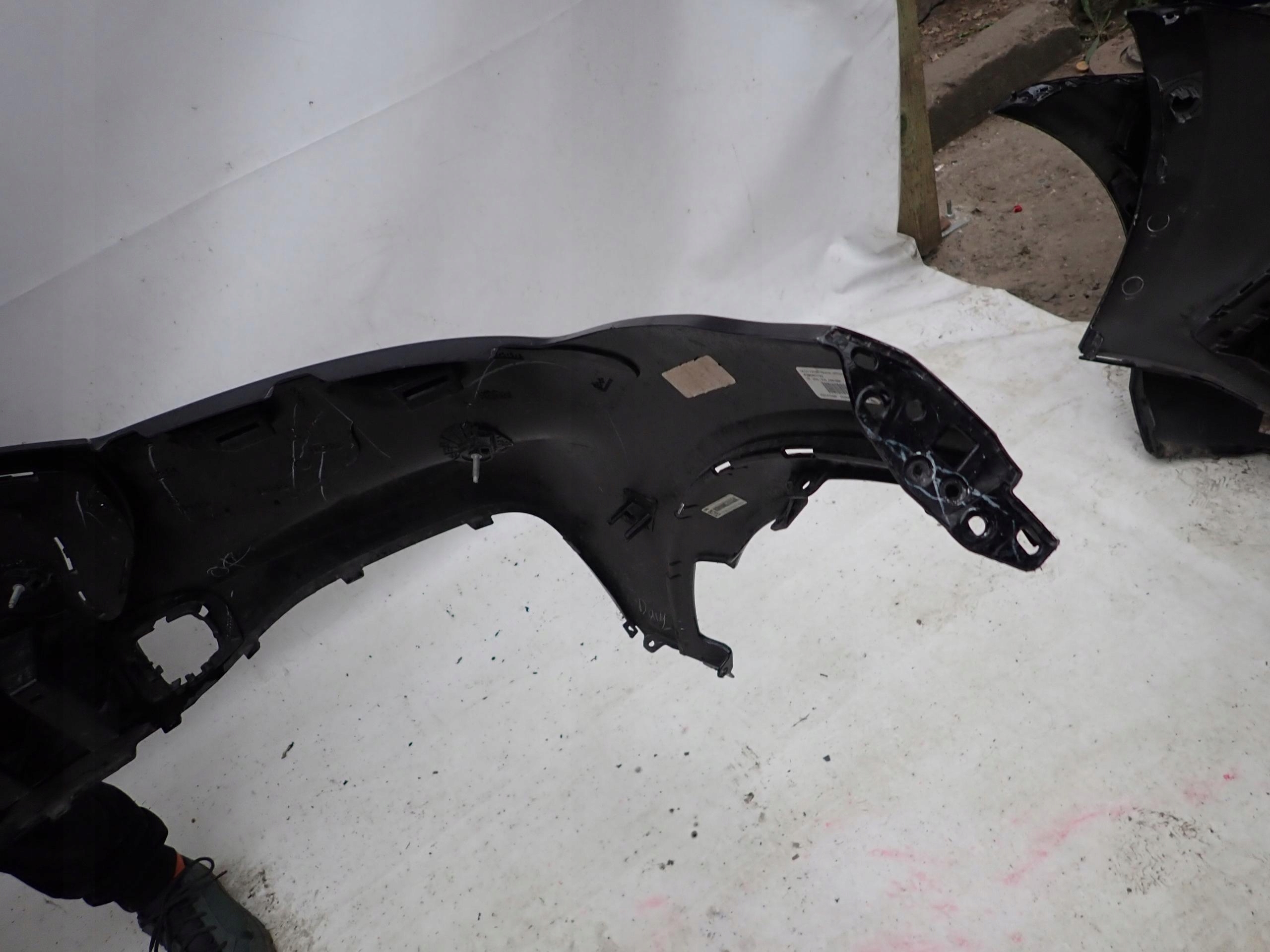 FORD MUSTANG MACH-E 20- bumper front front PDC