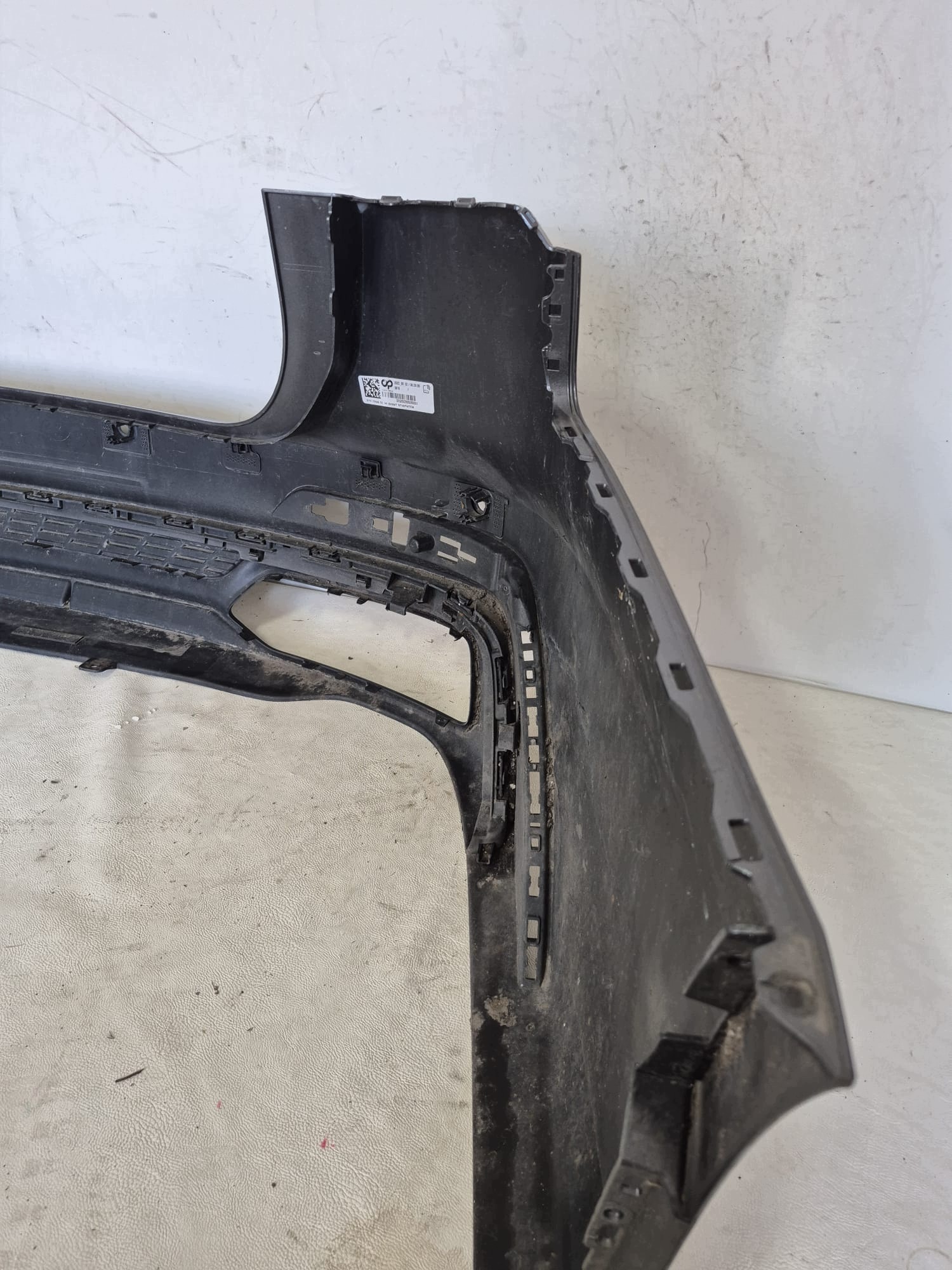 AUDI A6 C8 4K KOMBI S-LINE 18-25 bumper rear part rear 4XPDC