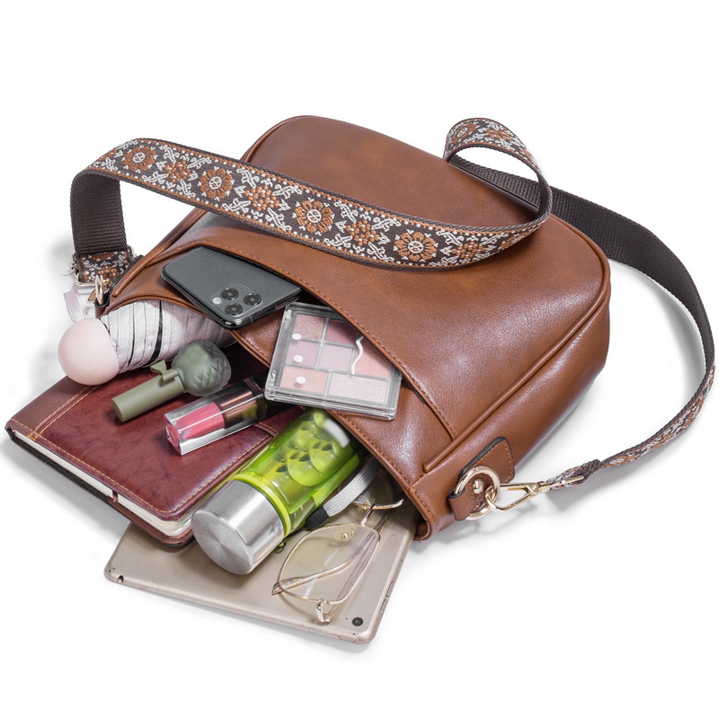 TOREBKA DAMSKA BRĄZOWA ELEGANCKA POJEMNA NA RAMIĘ PASEK BRĄZOWY Płeć kobieta