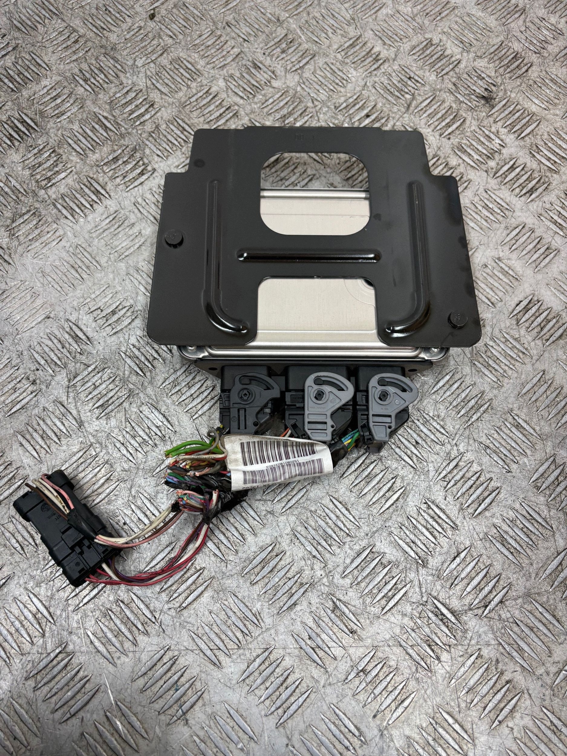 unité de commande électronique uce moteur KOMPUTERA BERLINGO PARTNER 1.6 HDI 9664843780