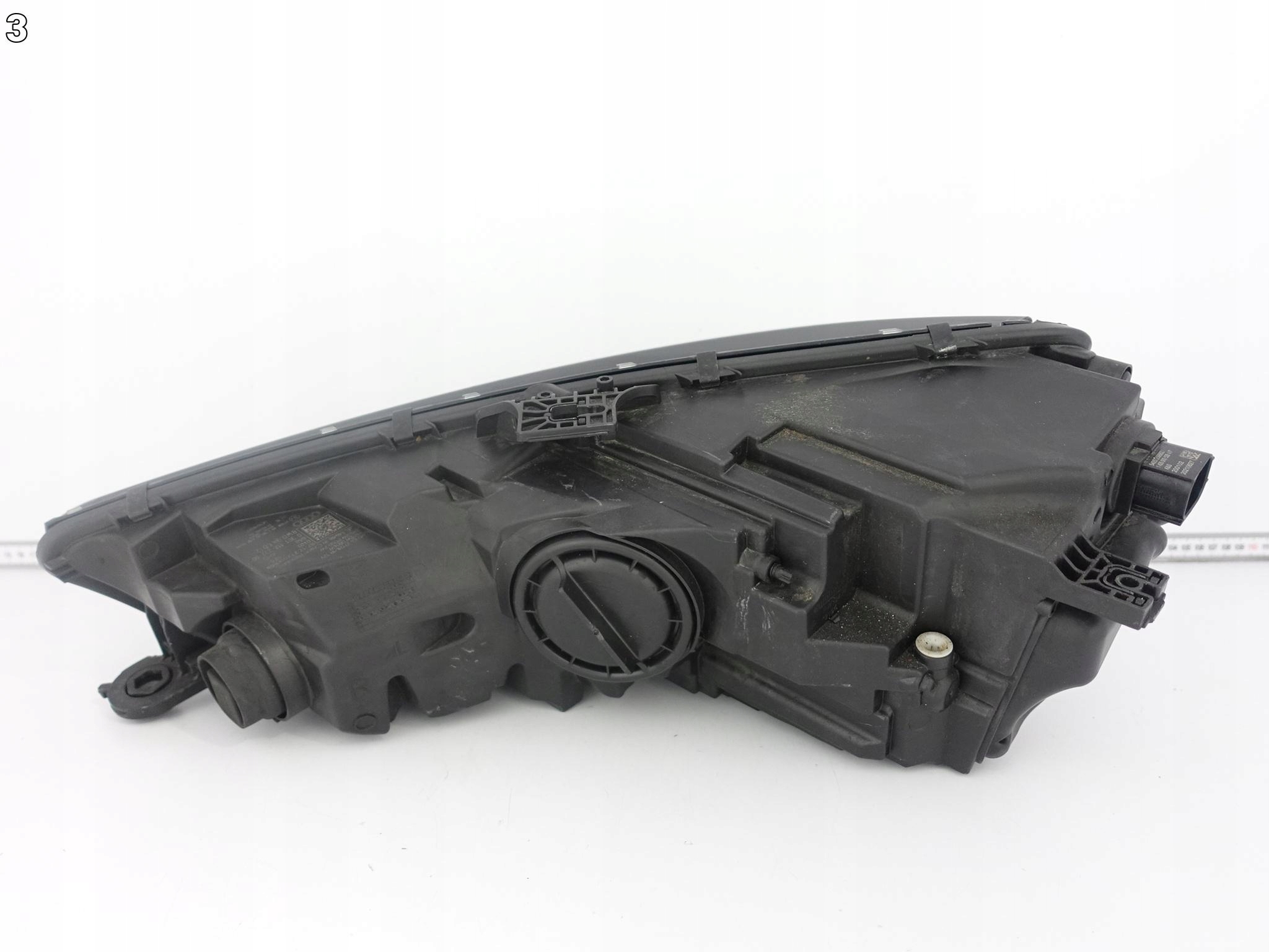 AUDI A4 S4 B9 8W0 FL LIFT 19-25 light BASIS FULL LED right front EUROPA