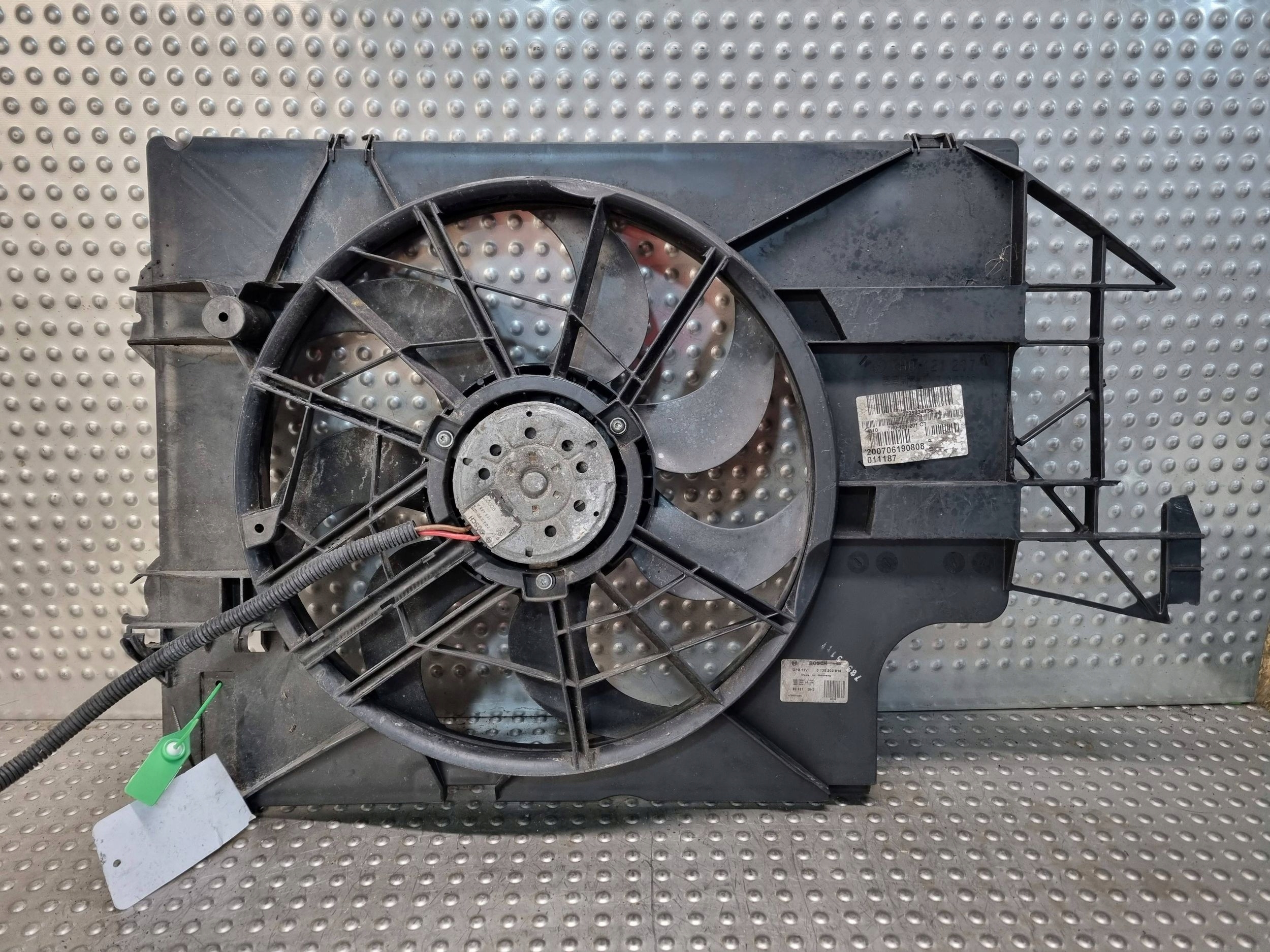 ventilátor obal chladiče 7H0121201CT VW T5 1,9 TDI BRR