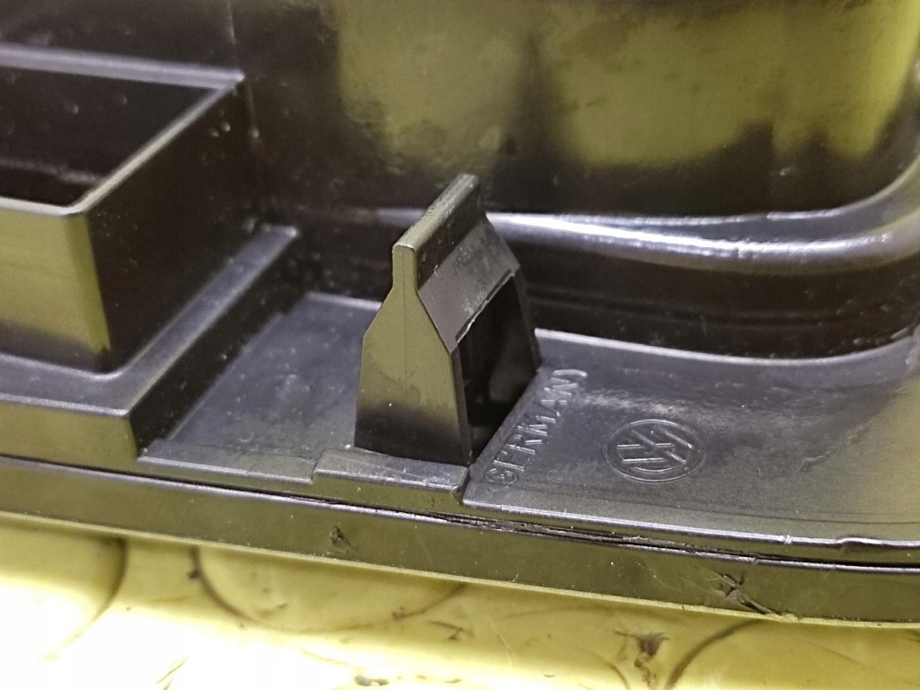 VW PASSAT B6 Blende Abdeckung RAHMEN DRAZKA Schalt getriebe 3C0864263