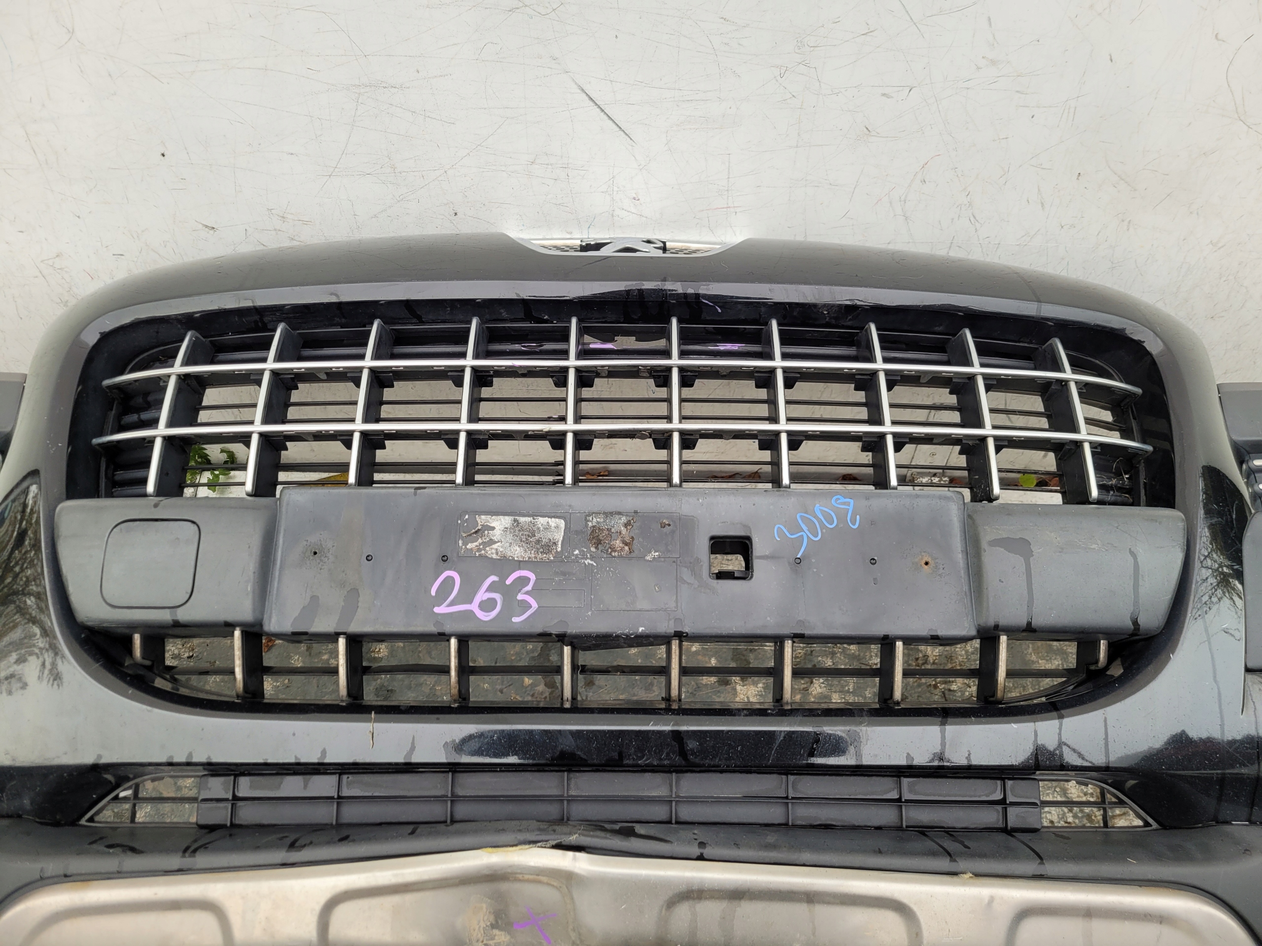 Peugeot 3008 1 and 09-13 front bumper front