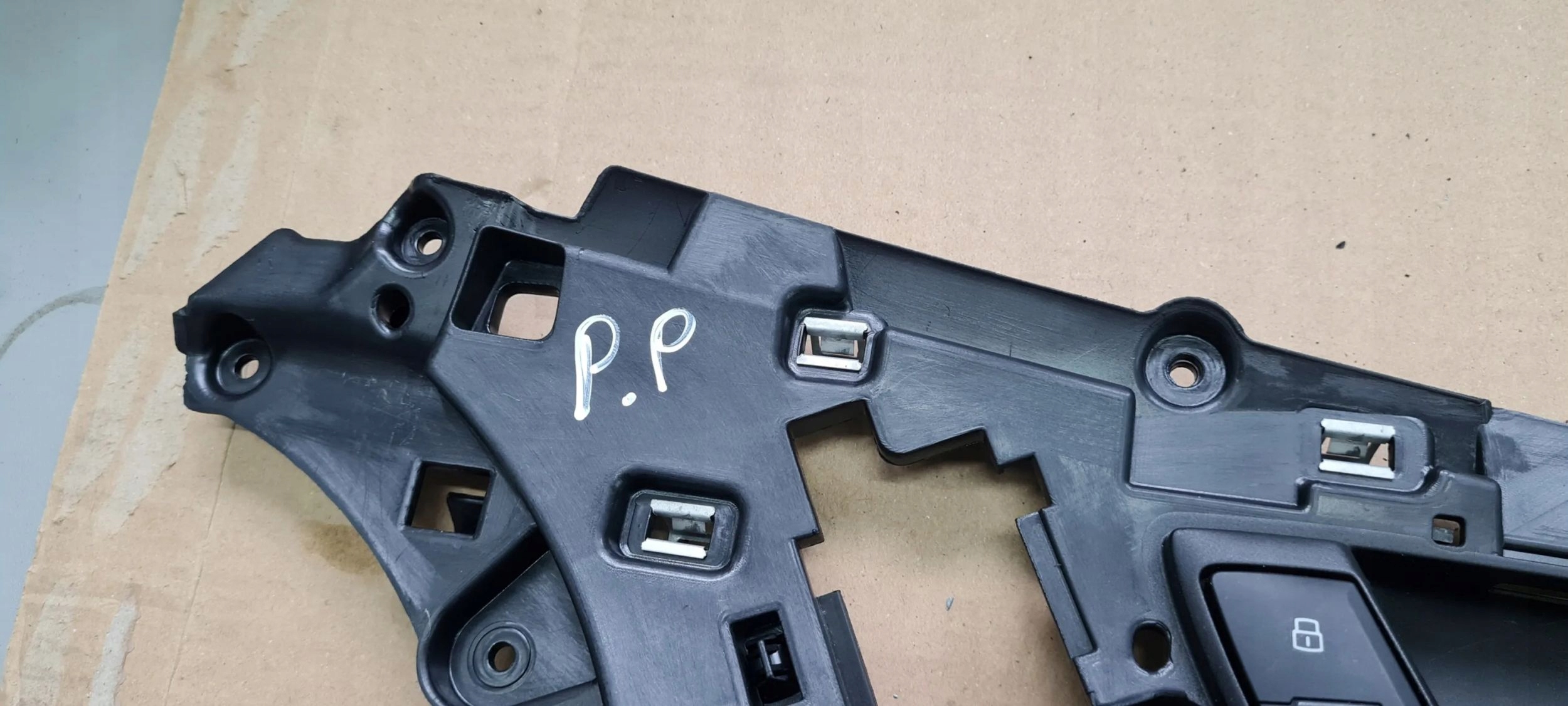 A7 4G handle door WEWNETRZA right right front 4G8837020A