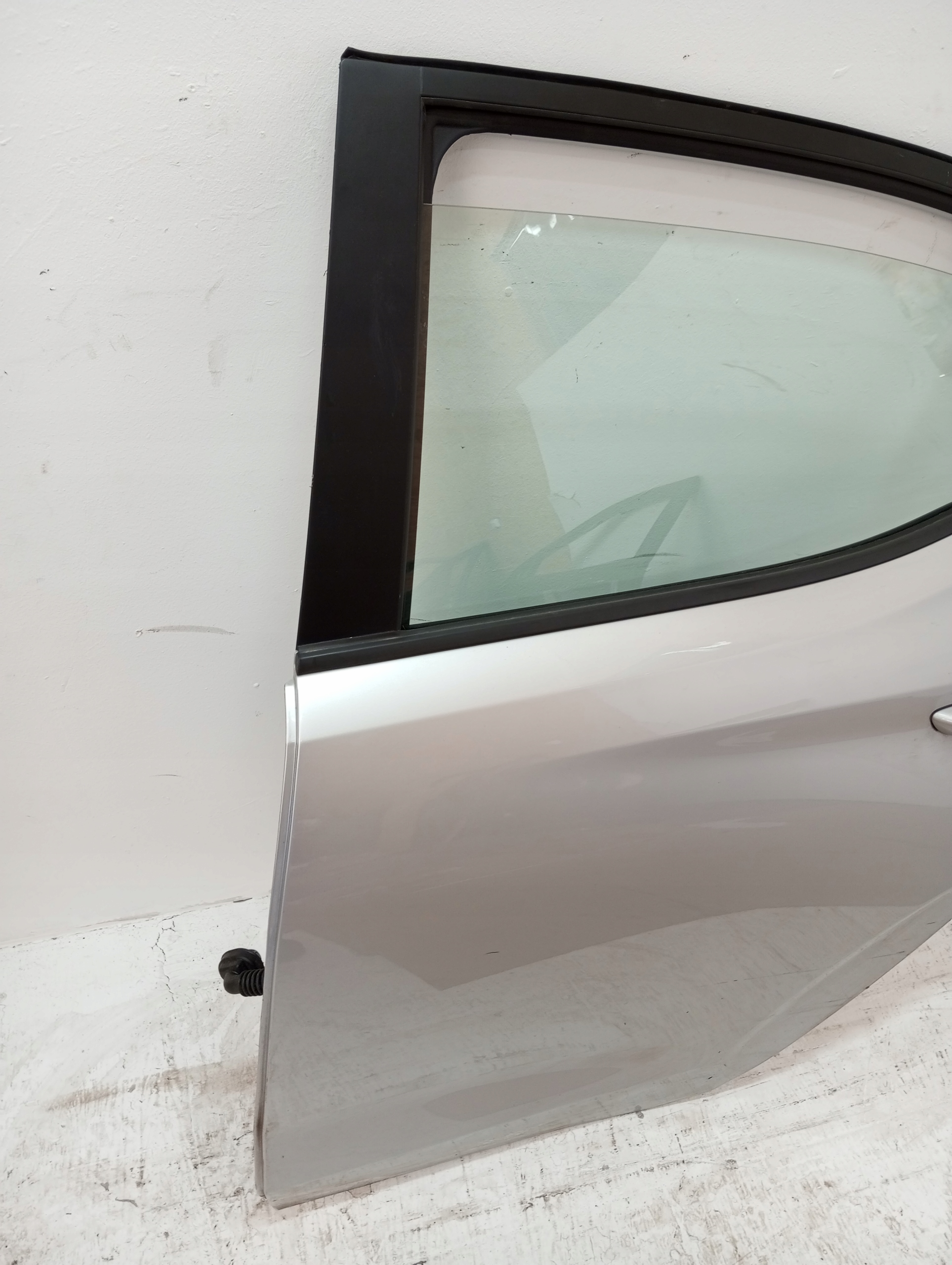 door left rear. HYUNDAI I10 22r