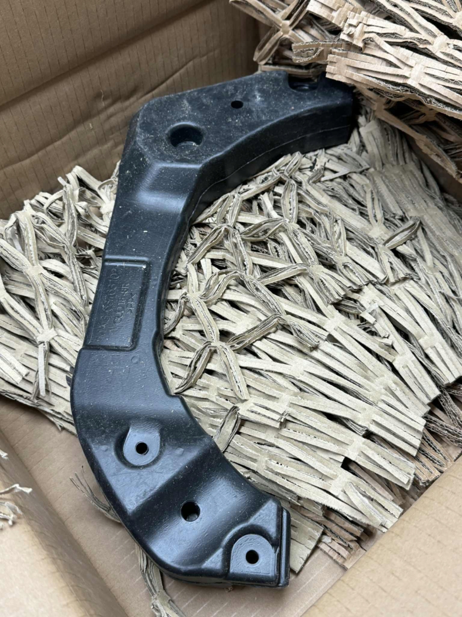 Přední pravá protizávaží pro pračku Lg (MAG63763102)